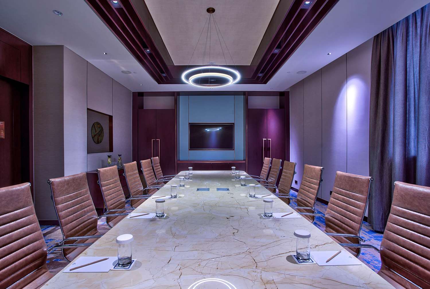 Meeting Room_67838469_XXL.jpg