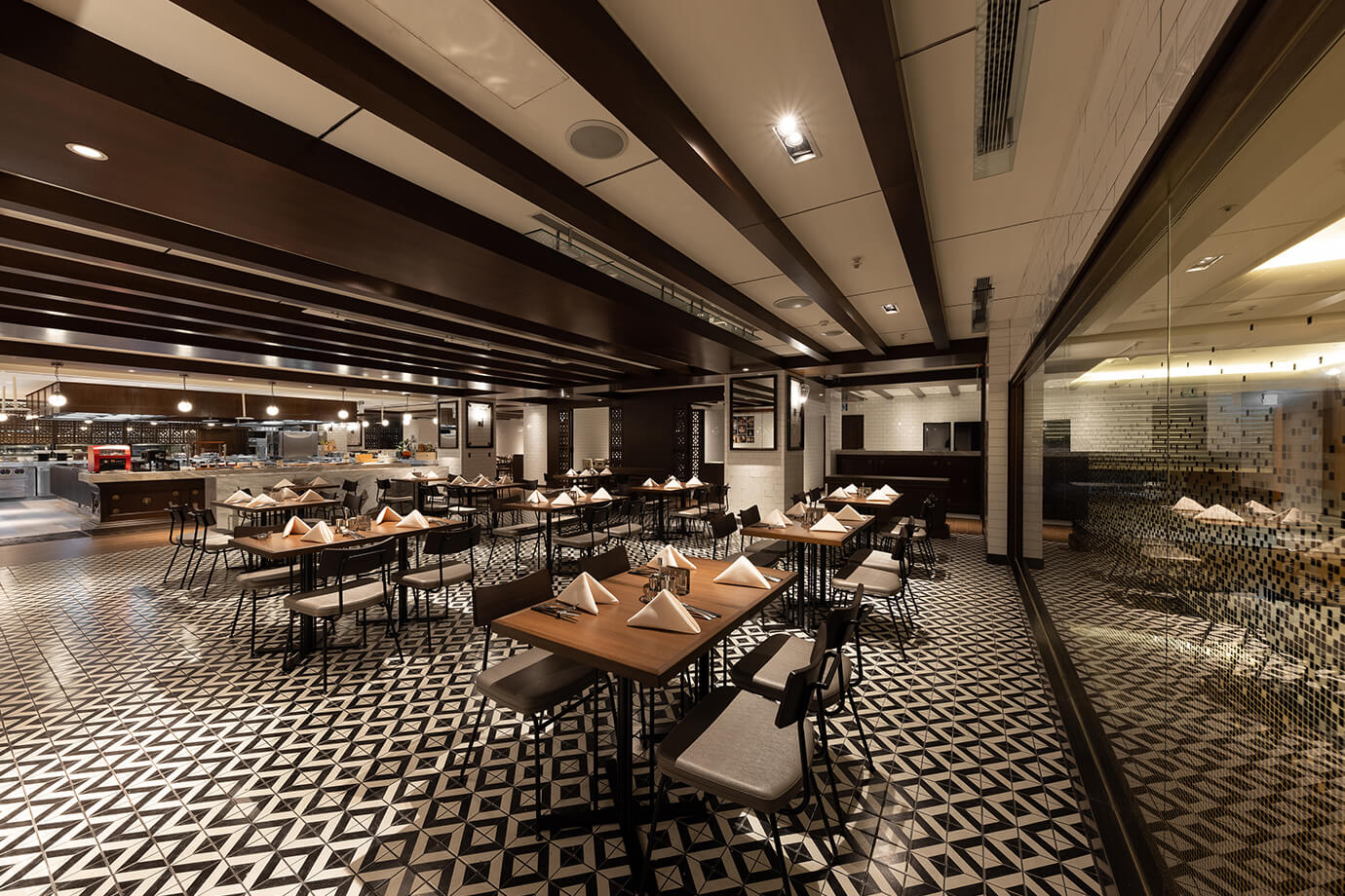 ブリリアント（オールデイダイニング）