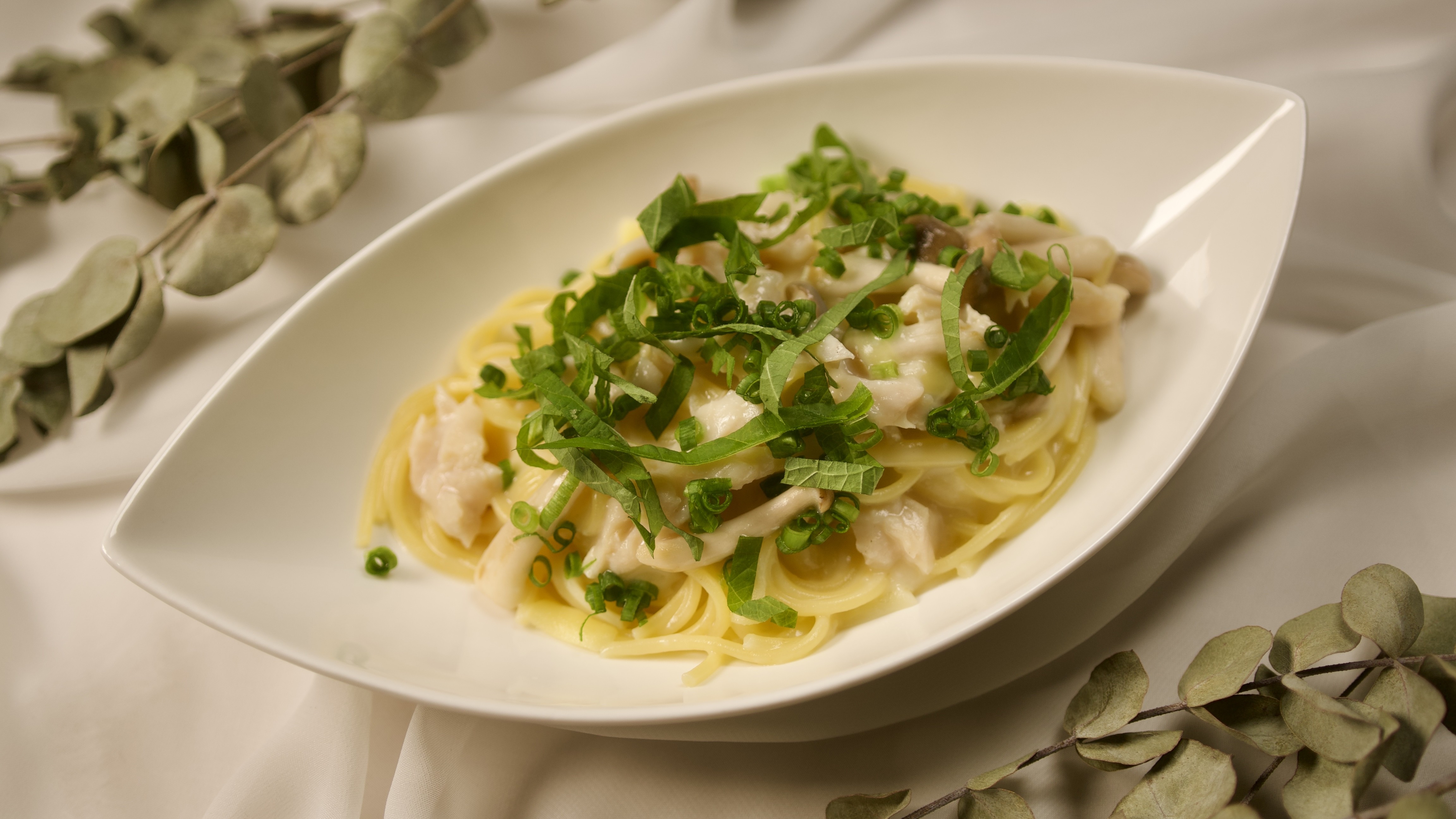 2026年冬　鶏肉ときのこの和風チーズクリームパスタ