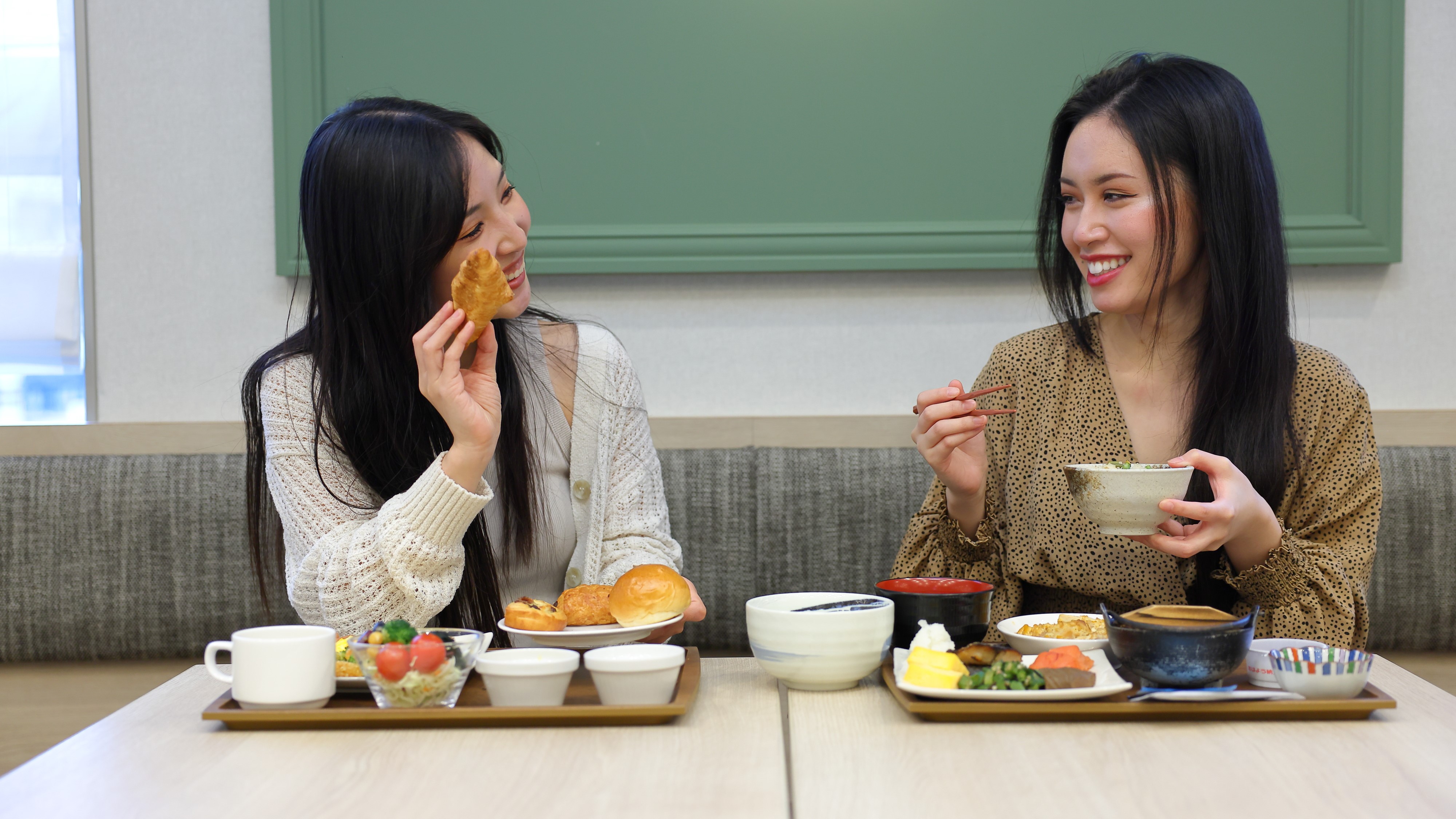 ２～4名様でもゆっくりお召し上がりいただけるお席もご用意しております♪