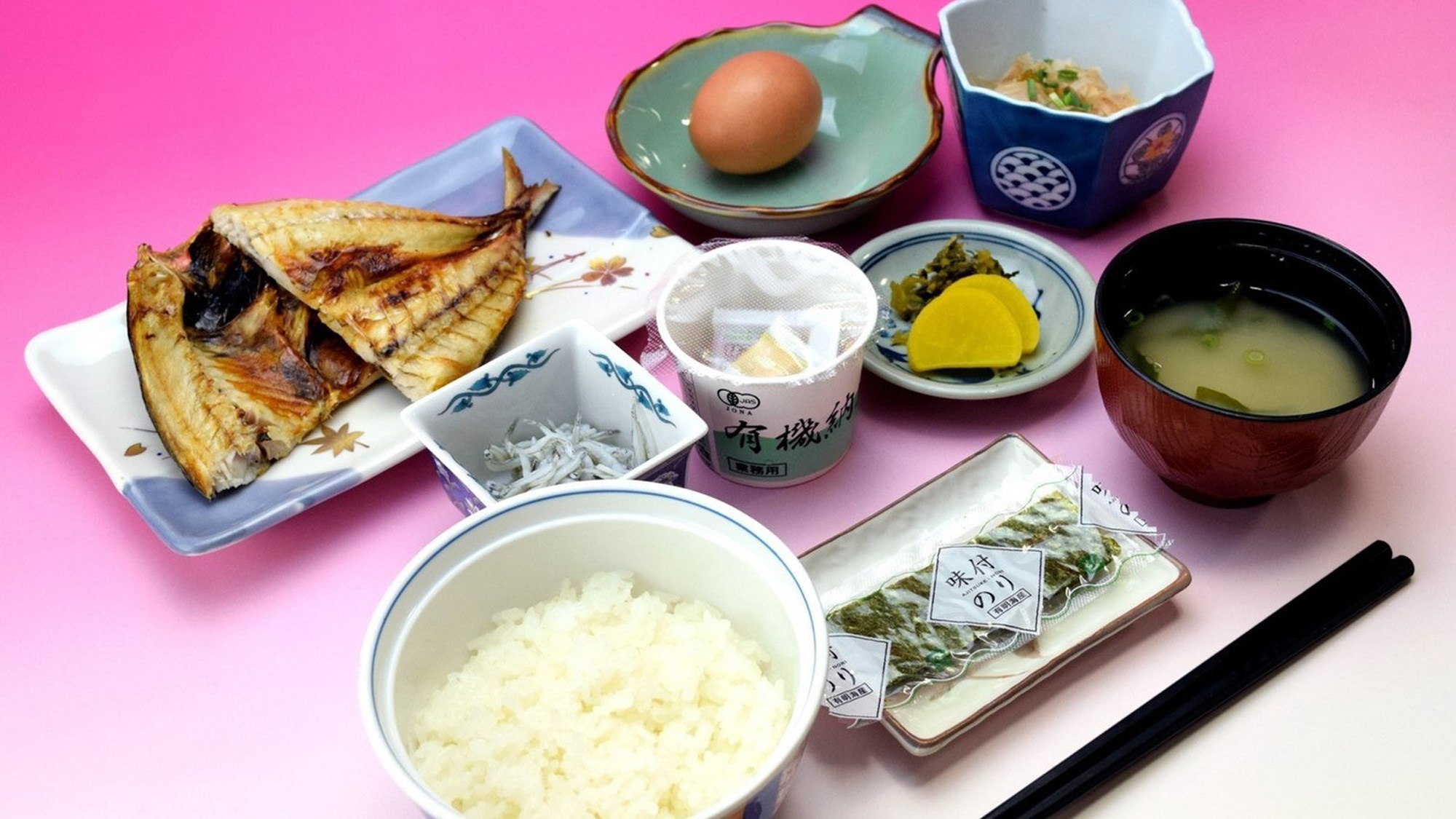 カップルにおすすめ♪地元の魚を使った和朝食付きプラン☆〈当日18時まで予約OK！！〉