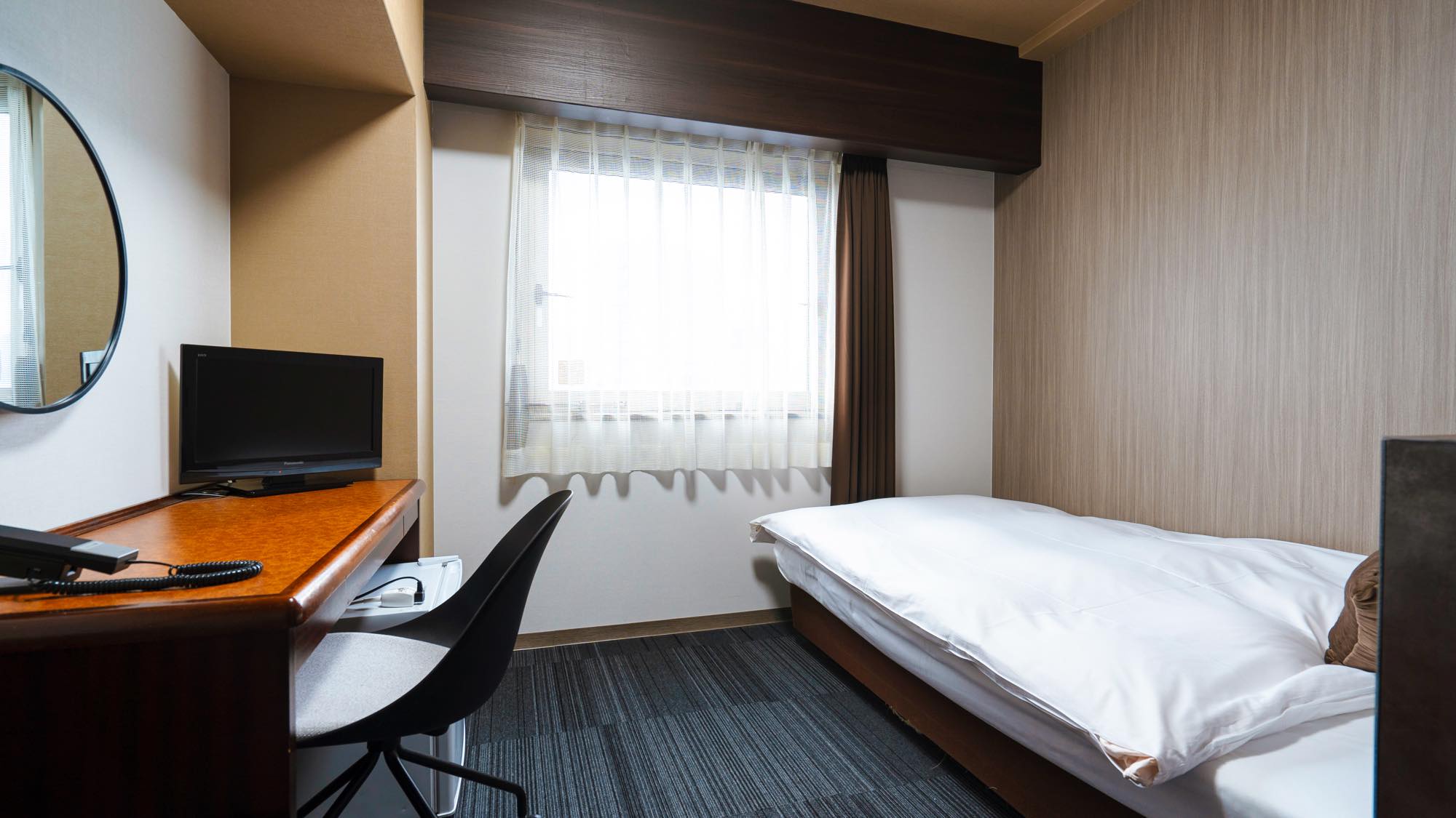 【客室】スタンダードシングルルーム〈ベッド幅110cm〉