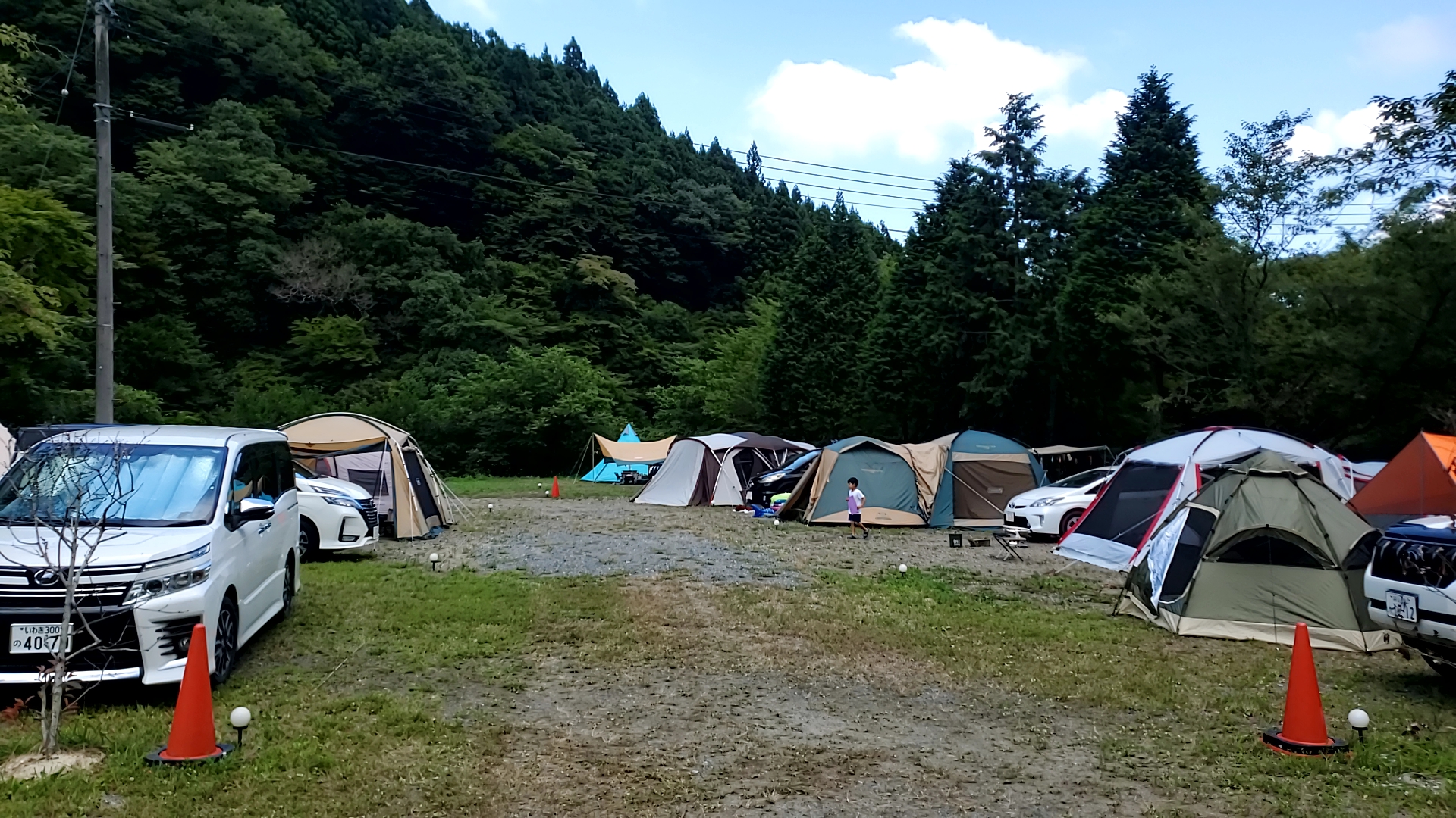 田人オートキャンプ場　キャンプ風景