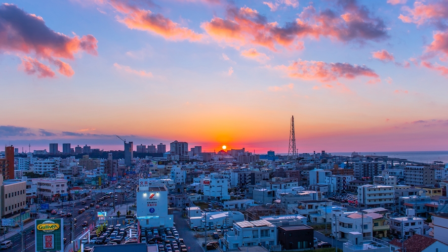 【リゾザイゼン】テラスから眺める夕日は格別です。