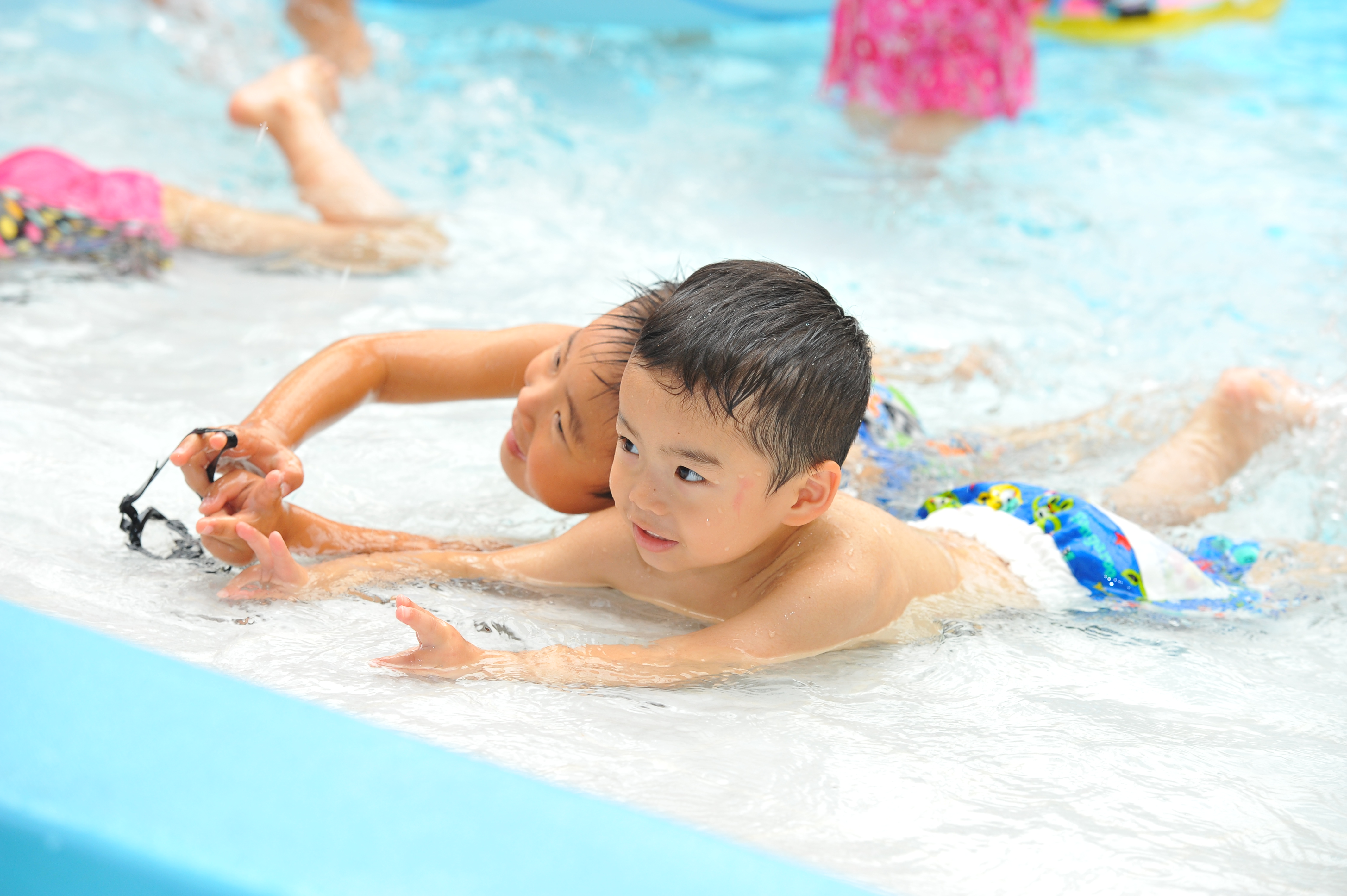 子供とプール