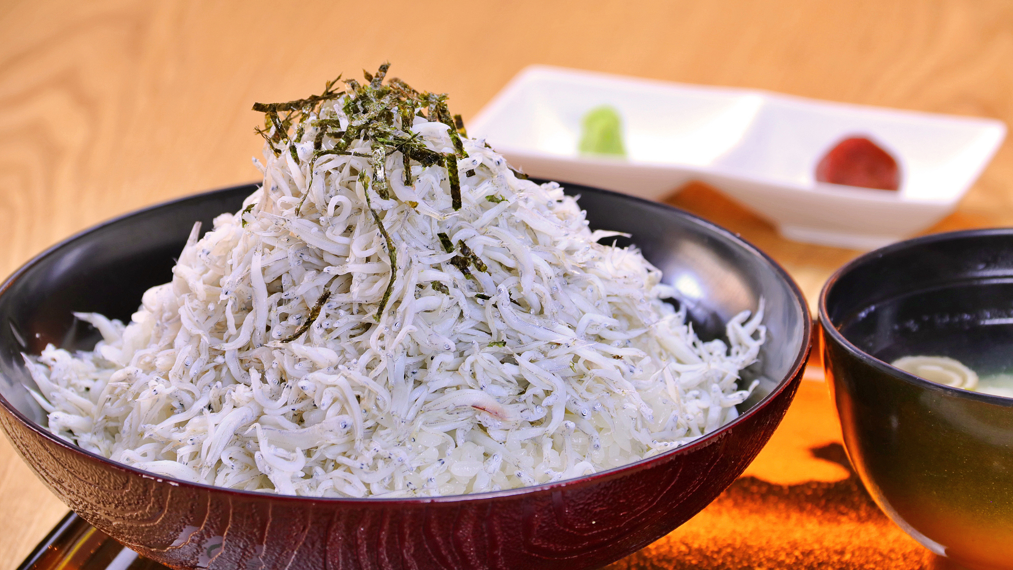 【丼定食】釜揚げしらす丼