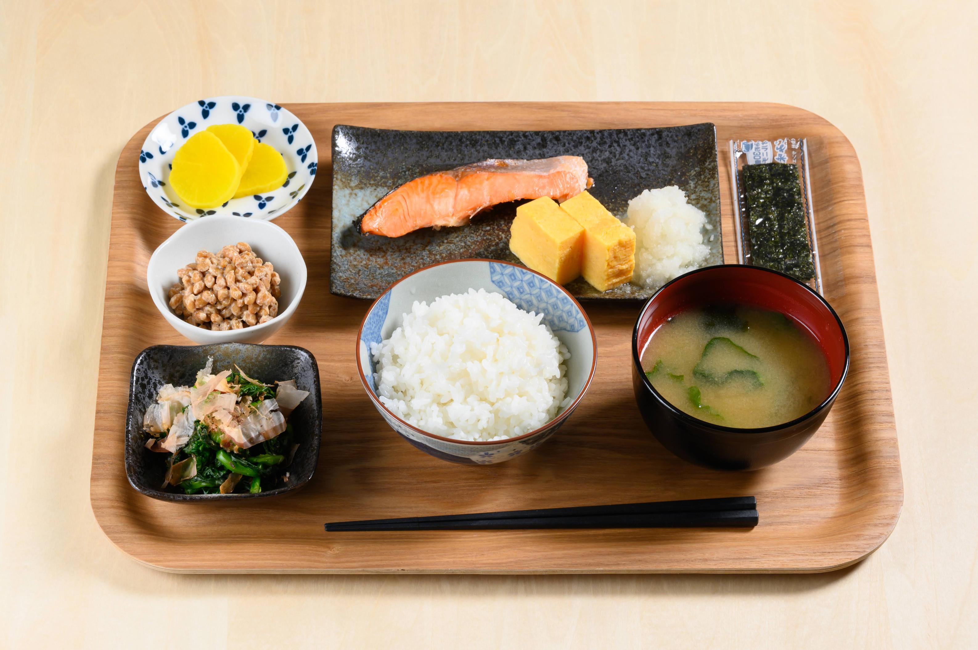 ＼期間限定＆WEB限定／【朝食付き】朝6時からご提供★早朝出発にもおすすめ