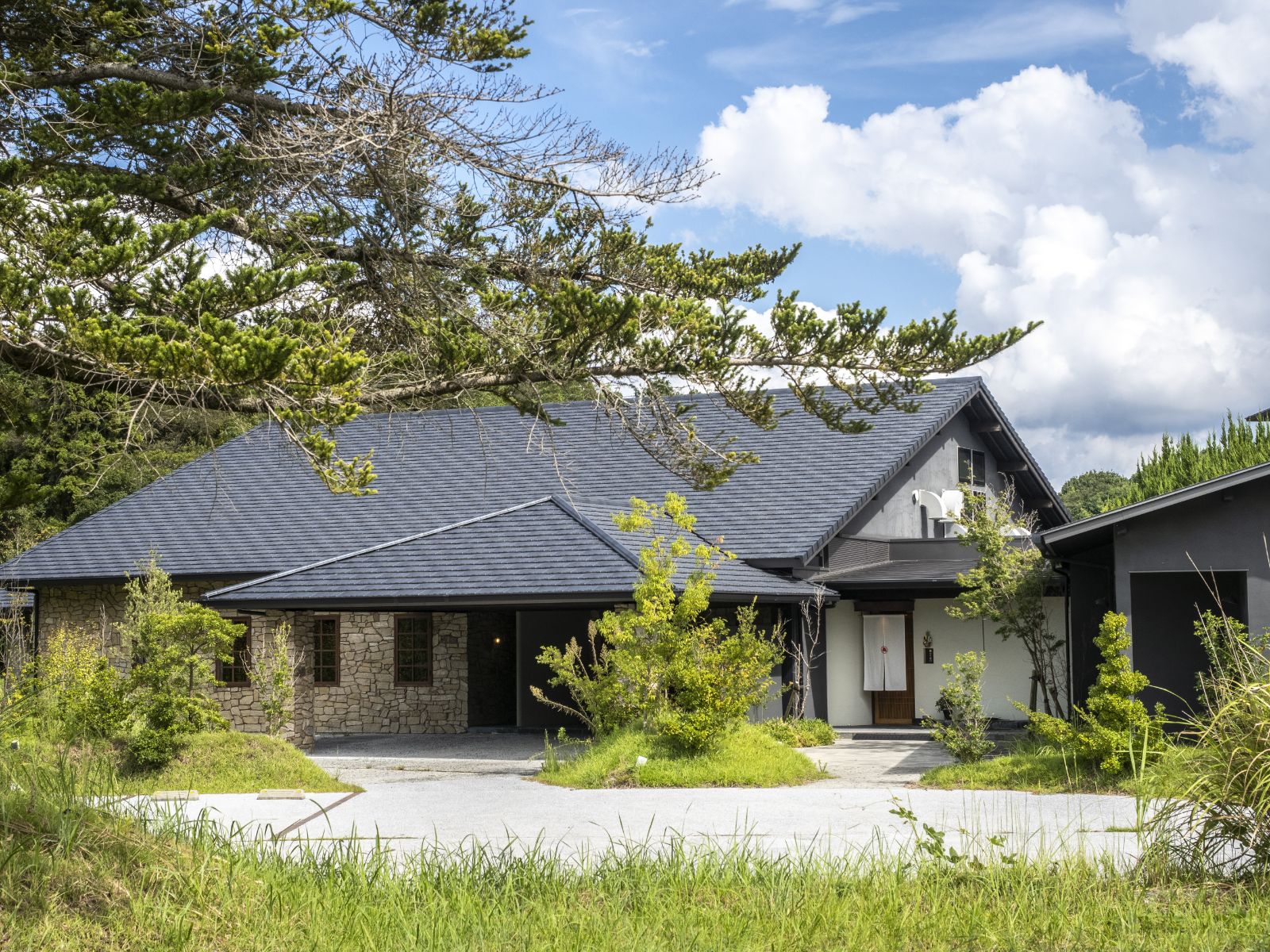お食事処「料匠虎白」