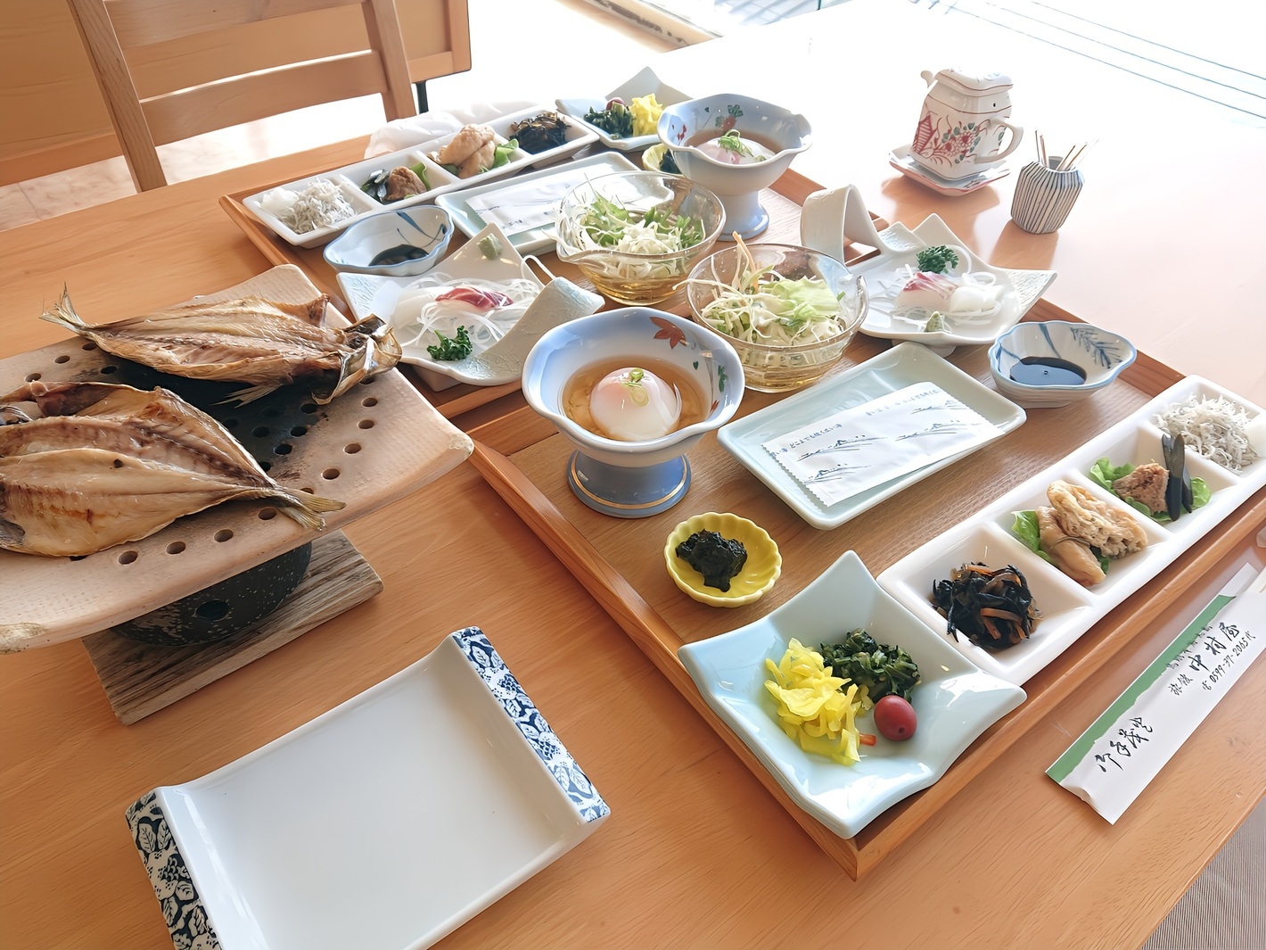 【伊勢湾の奇跡☆三重ブランド】【Ｂ】☆答志島トロさわら・伊勢海老☆付きスタンダード