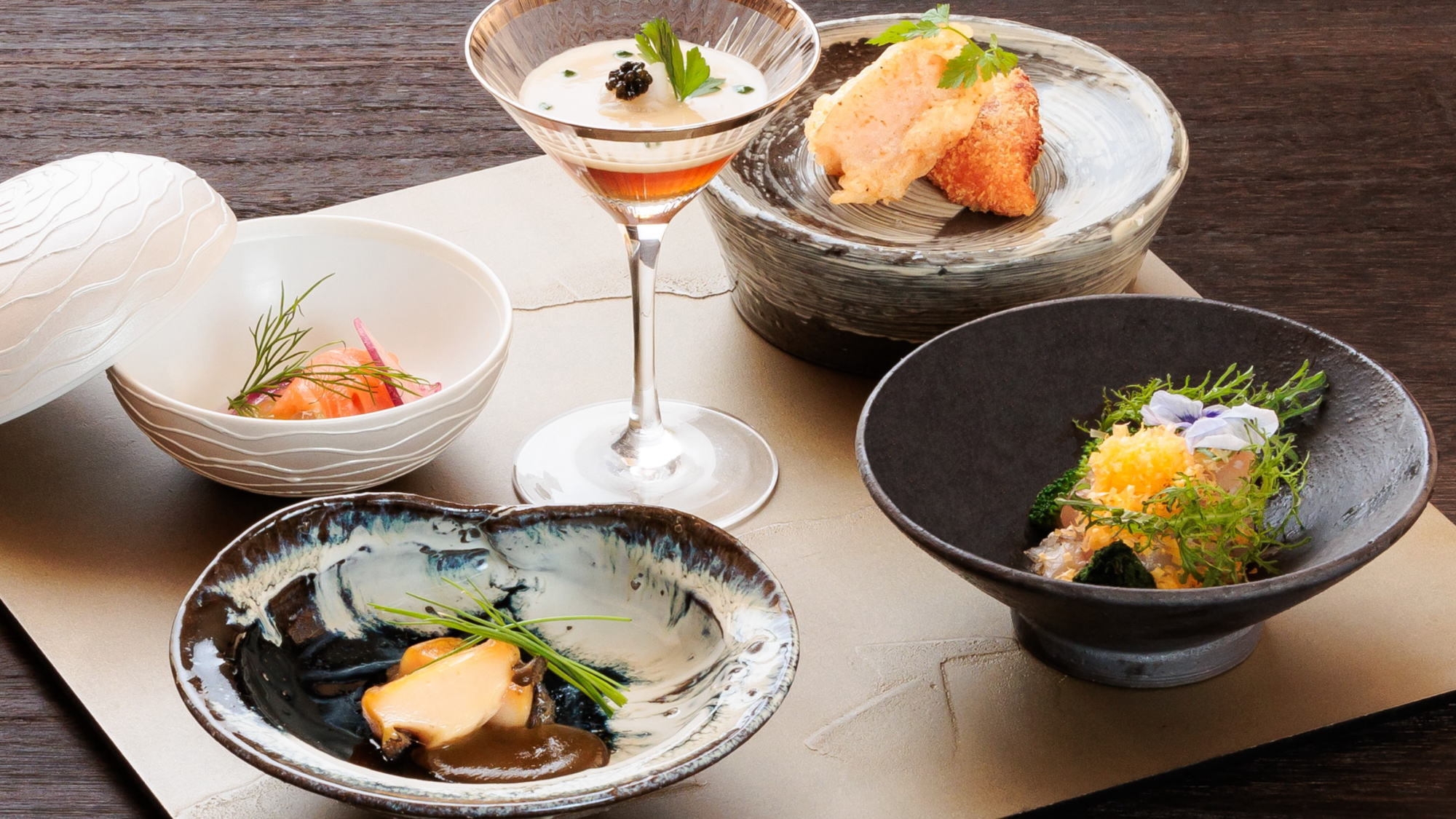 ”旬の厳選食材”『アップグレード会席フレンチのフルコース』＜ご夕食時間：19:45〜21:30＞