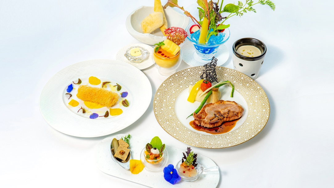 【正規】夕食時ドリンク特典あり！ブルーオーシャンでのラグジュアリーステイ　夕朝食付き