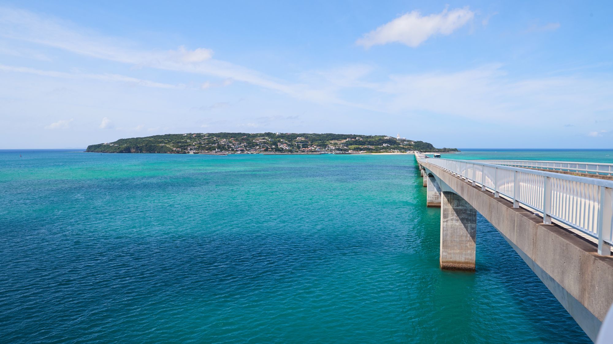 【古宇利島（古宇利大橋）】当館から車で約76分