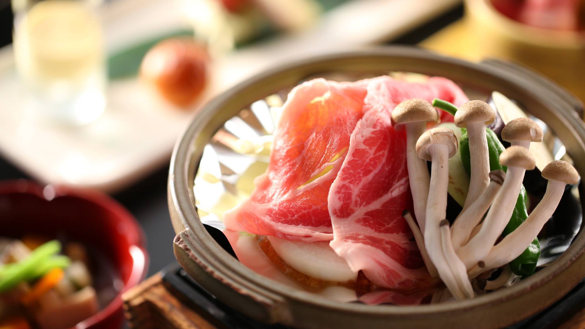 【さき楽60】基本プランがお得！郷土料理と天然温泉を楽しむ（1泊2食付）＜星空ツアー・貸切風呂無料＞