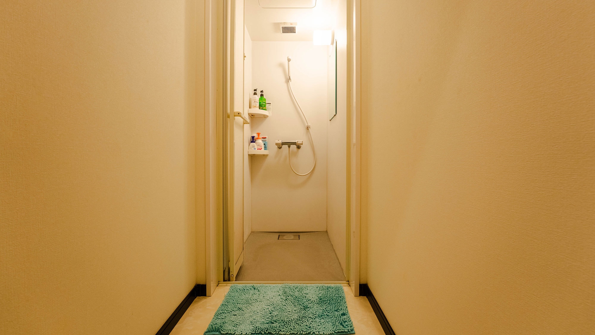 【ビジネス】シンプルステイ・WIFI無料・無料ドリンクサービス≪素泊り≫