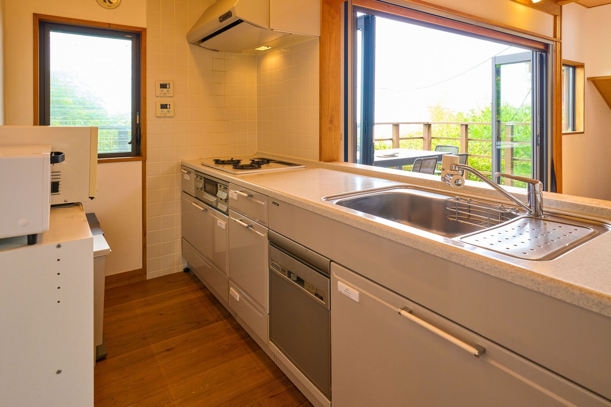 【2泊〜の連泊プラン 30％OFF】定員まで料金一律｜食材なし