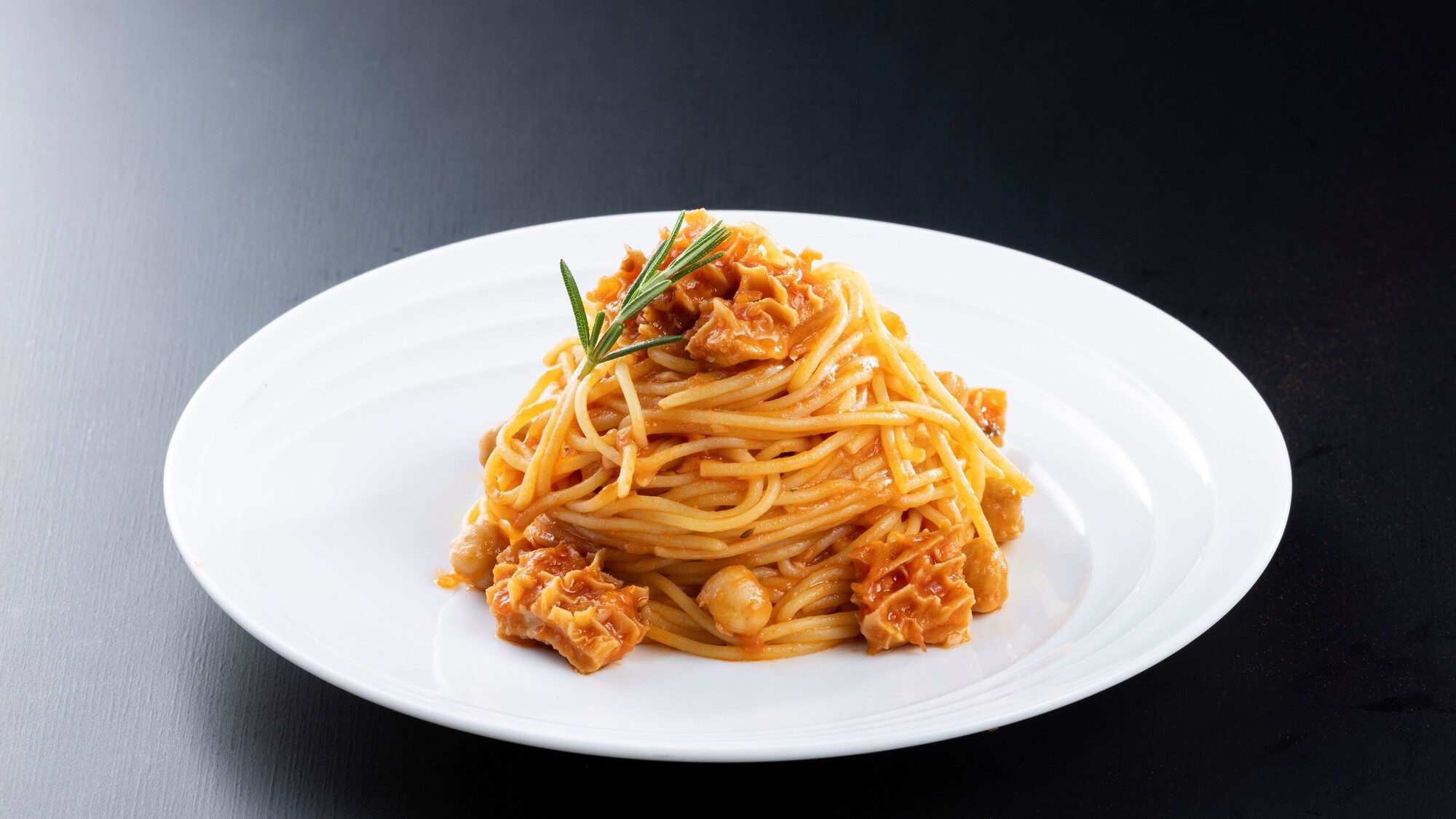 【ランチ】トリッパの煮込みトマトスパゲティ