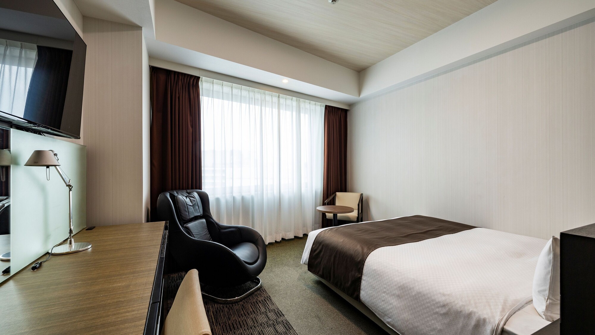 スタンダードクイーン