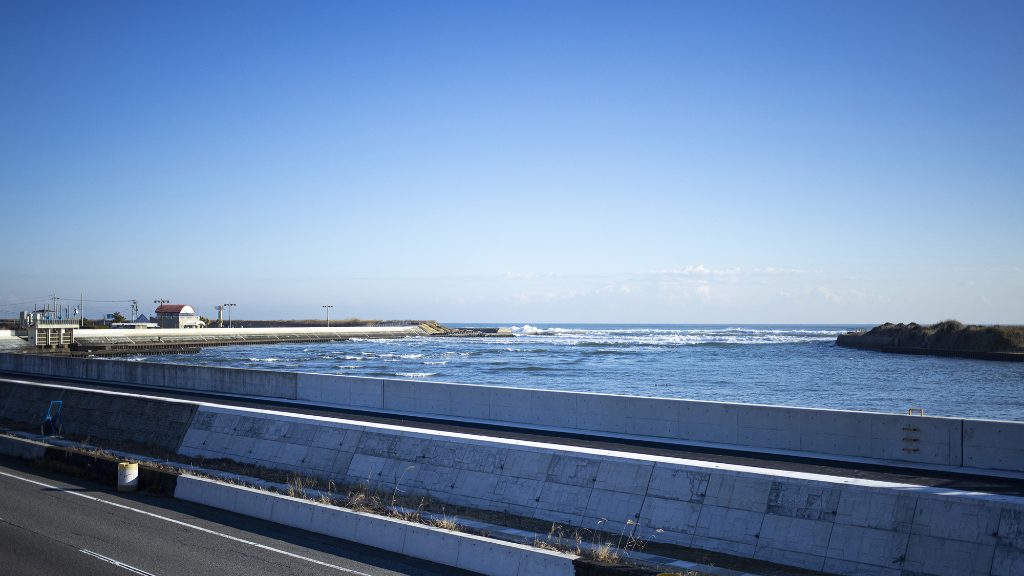 【眺望】２階の寝室からは、オーシャンビューをお楽しみいただけます。