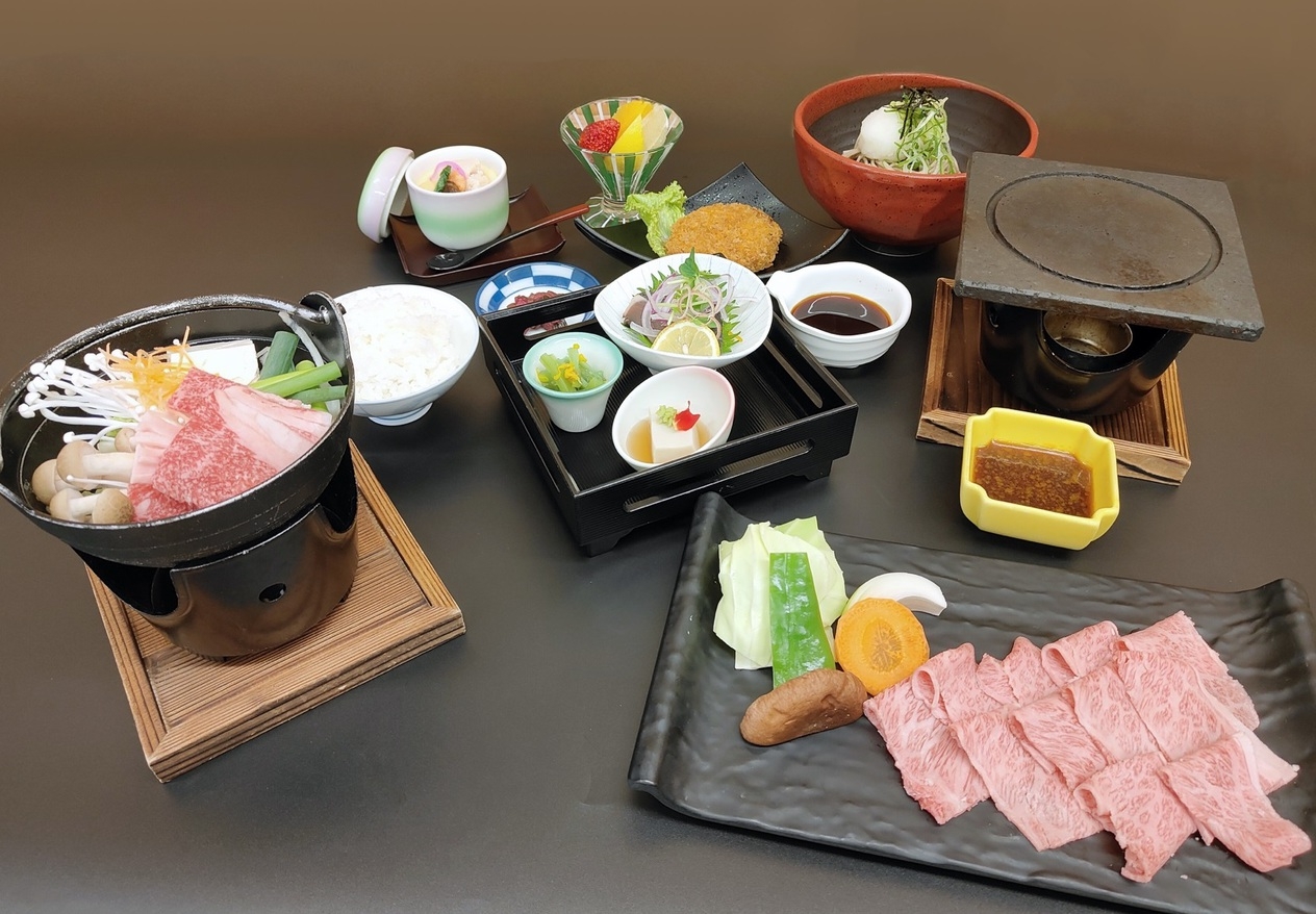 【平日ネット限定】お得！千屋牛＆鳥取牛食べ比べ12，800円 一泊２食付プラン 