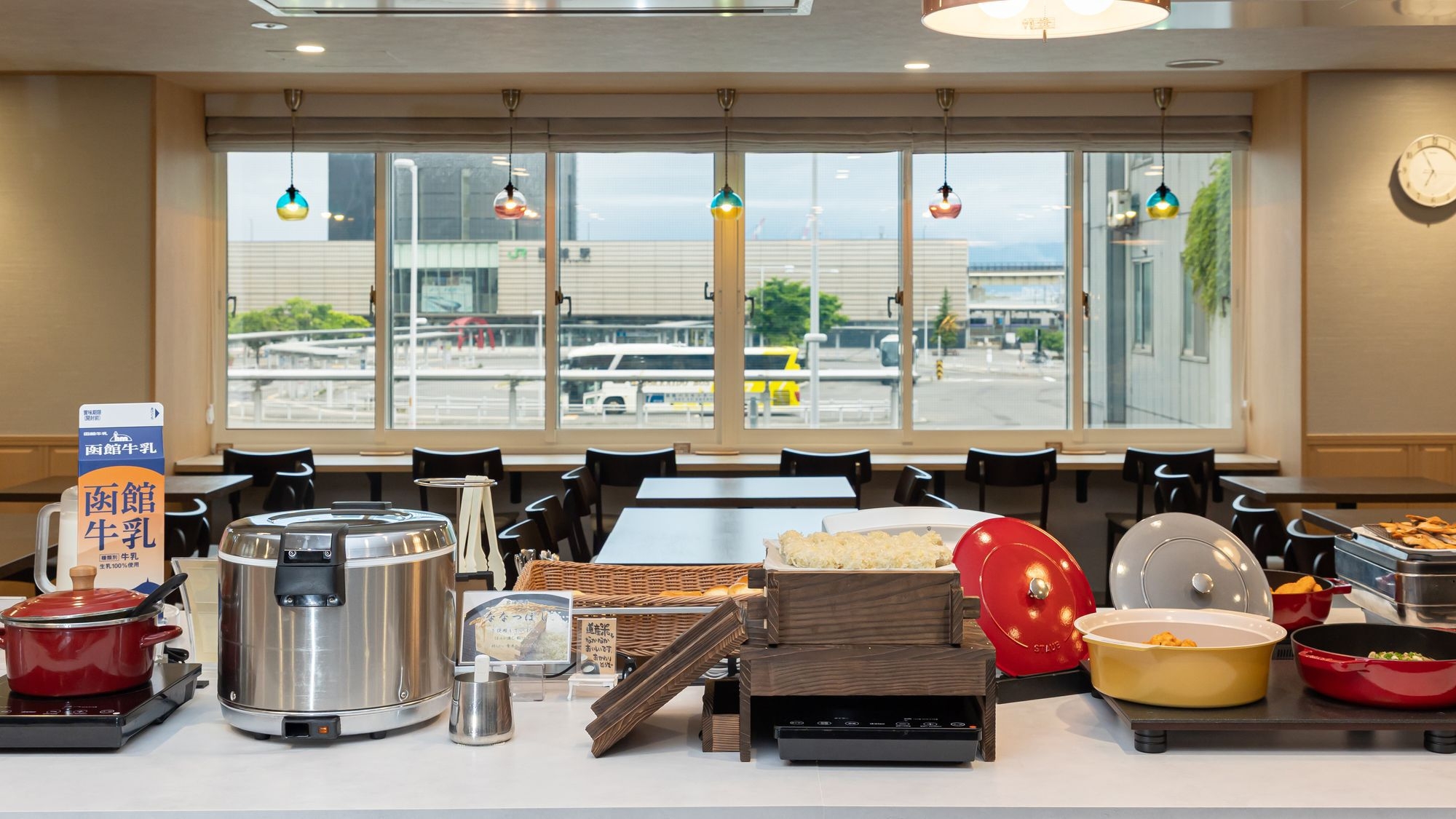 【お部屋タイプおまかせ】≪ビュッフェ朝食付き≫