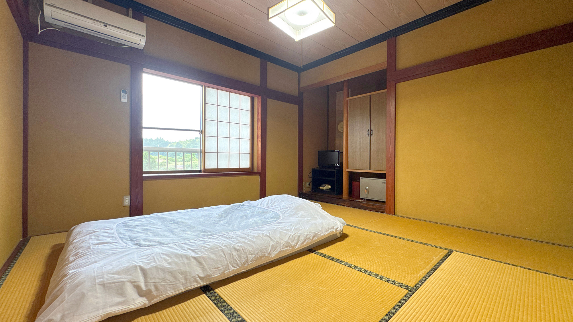 【おまかせ和室】