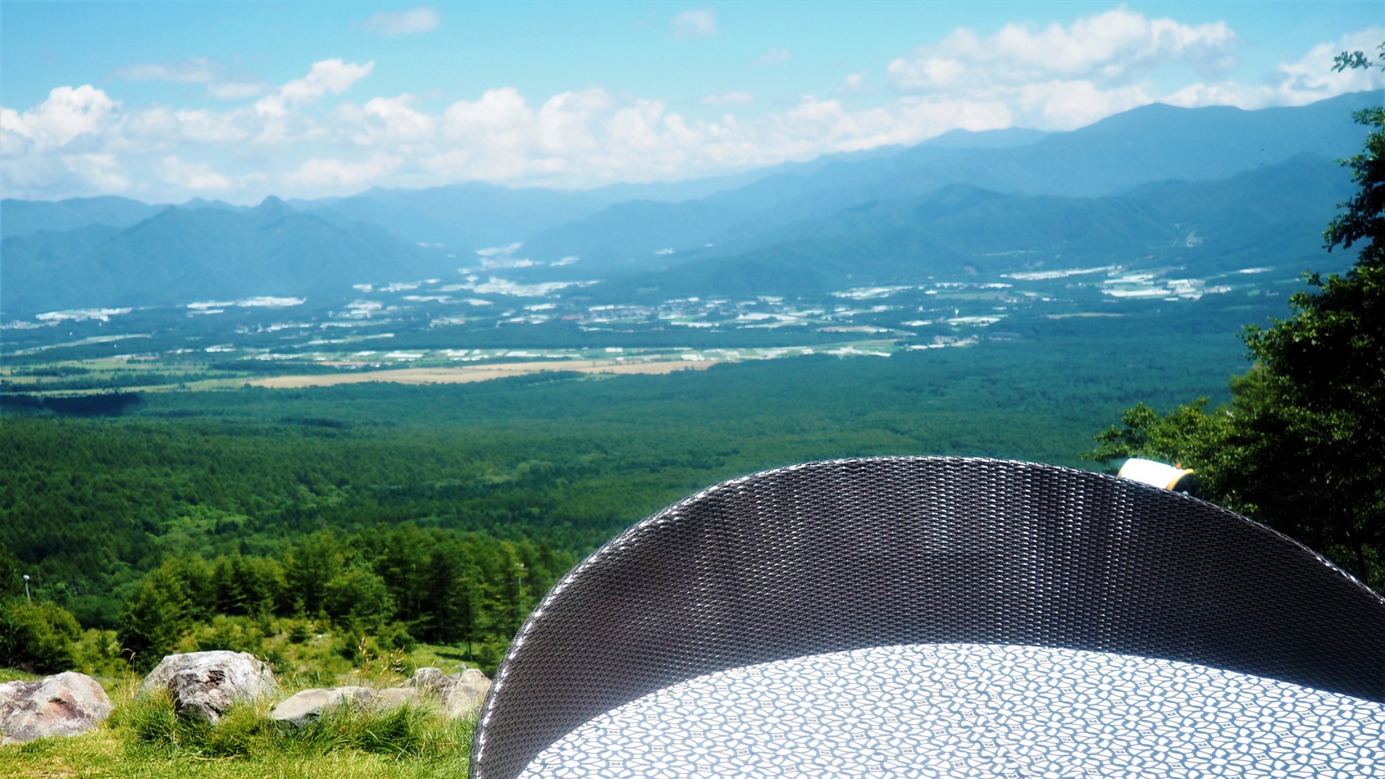 【周辺】標高1900m、リフトでの空中散歩と絶景が待っています！「清里テラス」当館より車で10分。