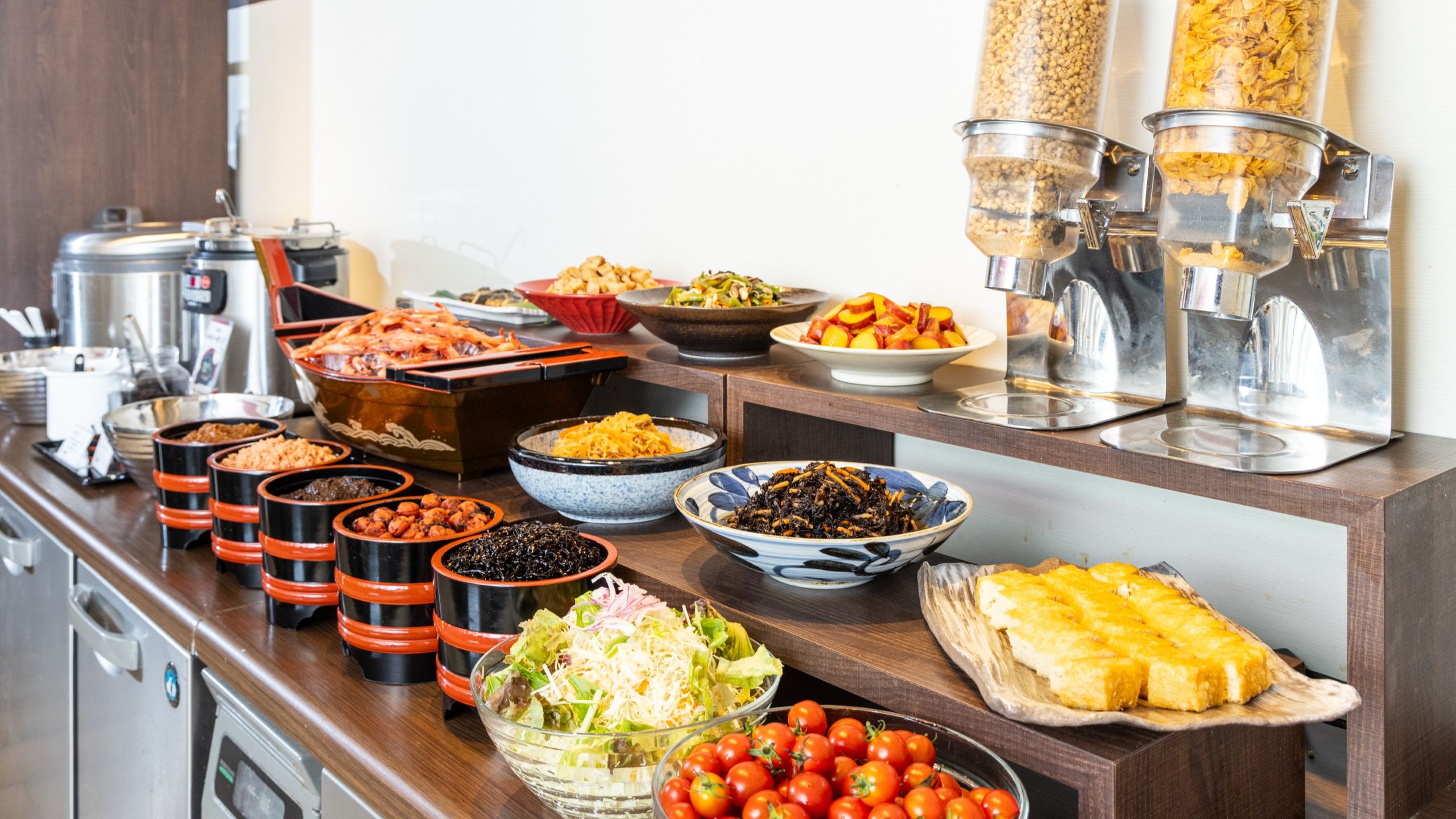 朝食『廣新米穀』