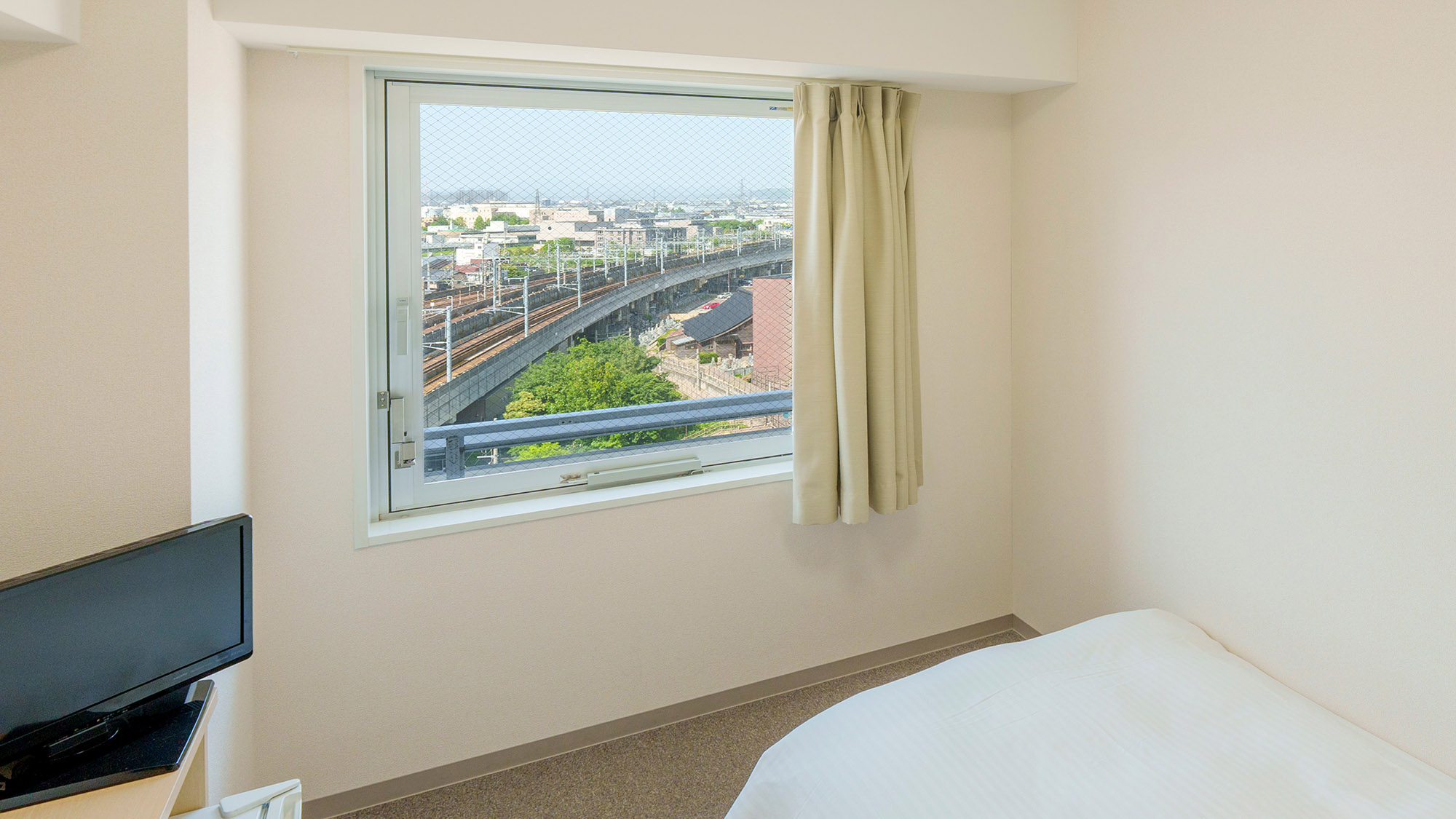 【客室からの眺望】トレインビューをお楽しみいただける客室（※イメージ）