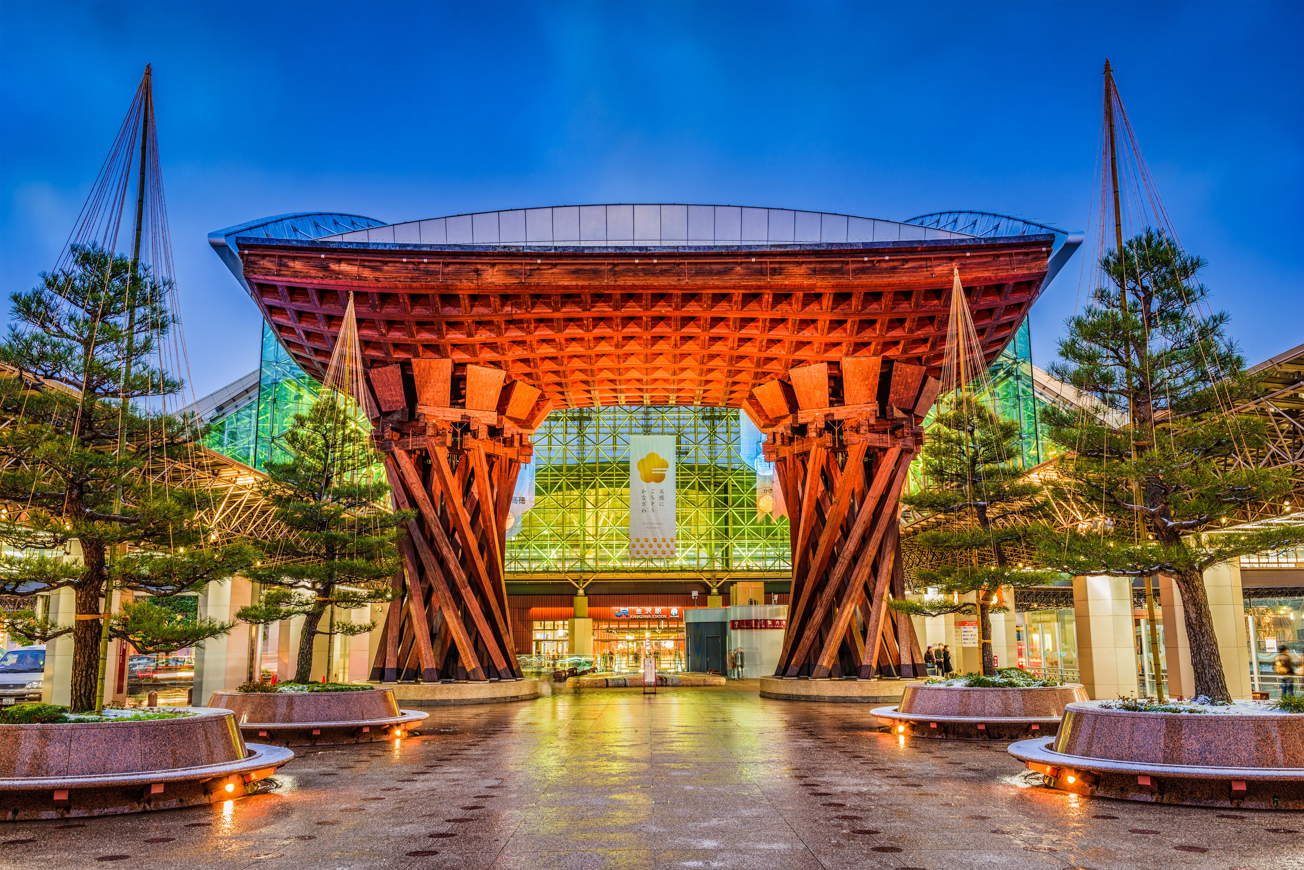 金沢の玄関  金沢駅