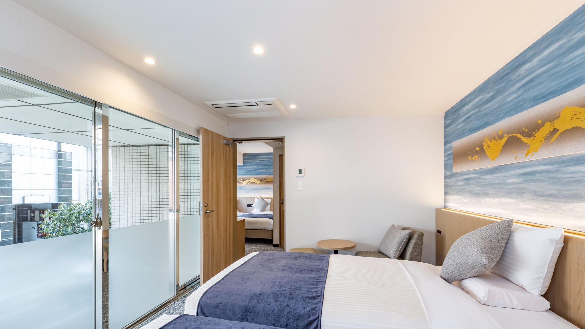 【二間あり】スーペリアフォースは二間独立のベッドルーム。同じお部屋でもプライベート感もある間取りです