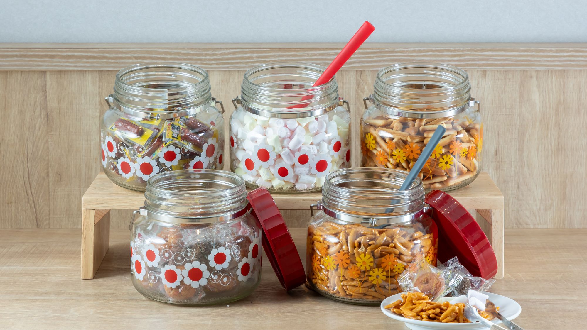 【無料ラウンジ】＜宿泊者限定＞お菓子やお飲み物をご用意しております