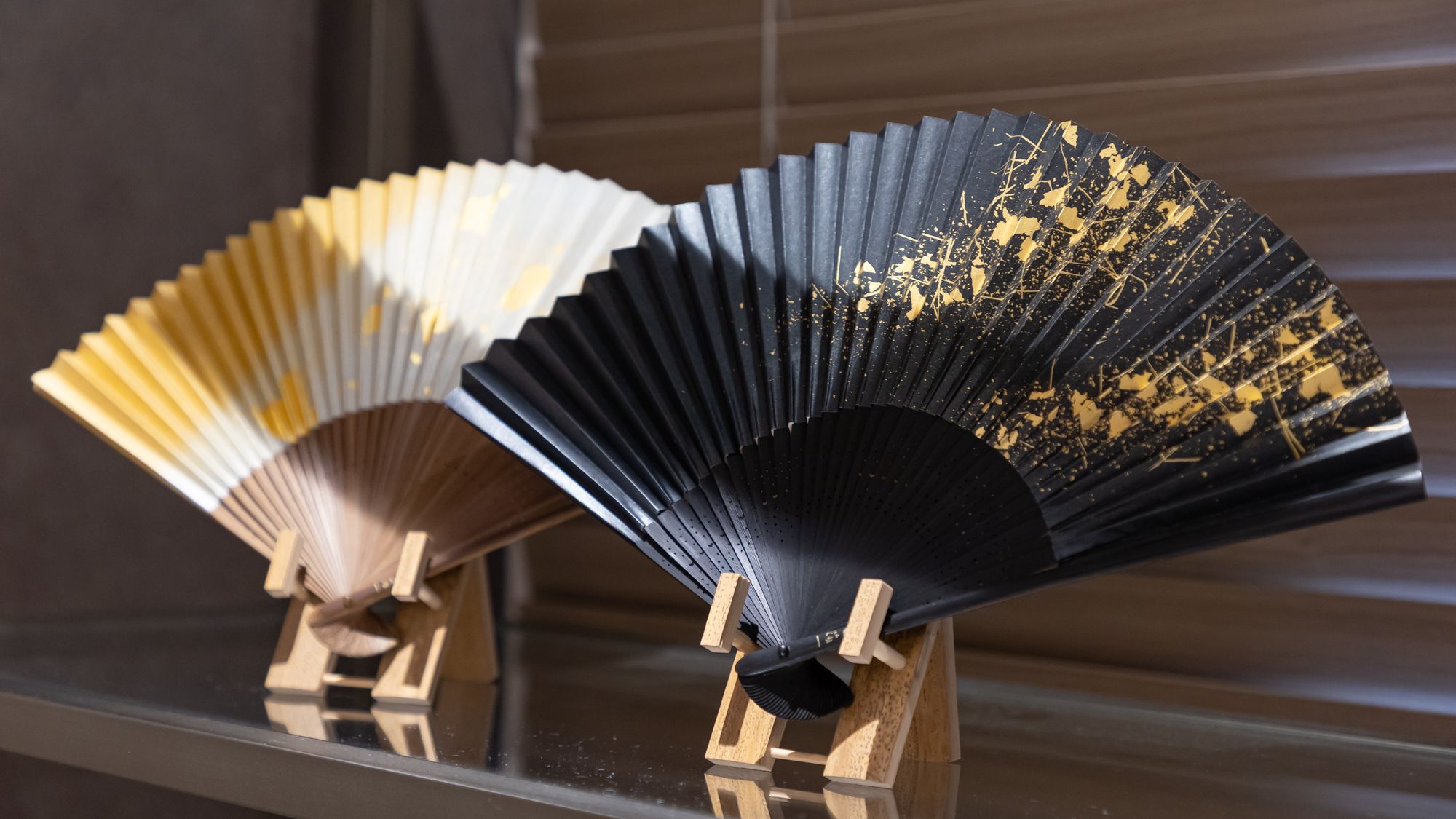 石川の伝統工芸～金沢箔扇子～