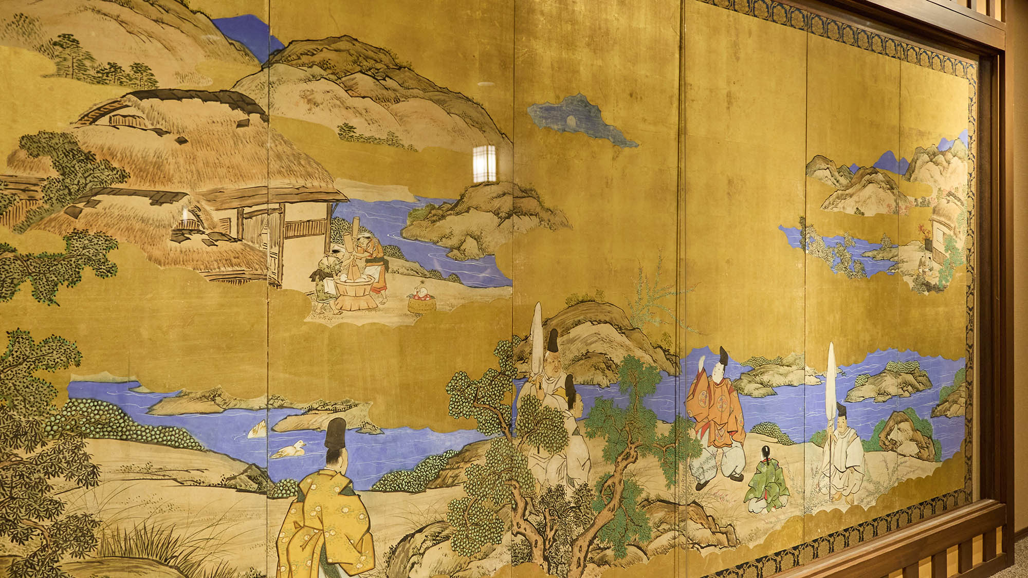 ・【ロビー】日本の持つ四季折々の美しい景色と伝統文化を感じる休暇を、ゆったりとお楽しみください