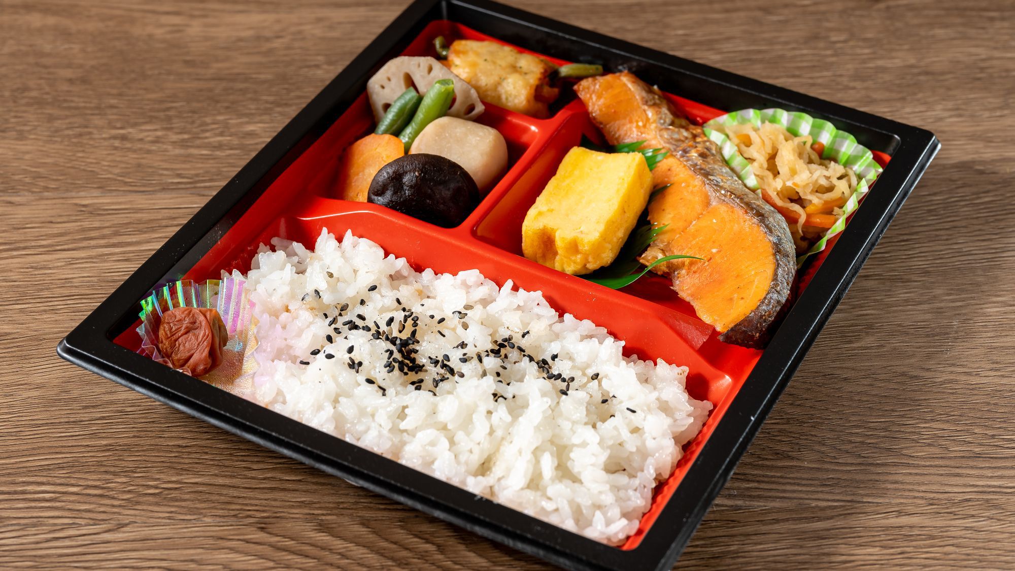 【夕食弁当付き】和洋中5種類から選べる当館自慢のお弁当！