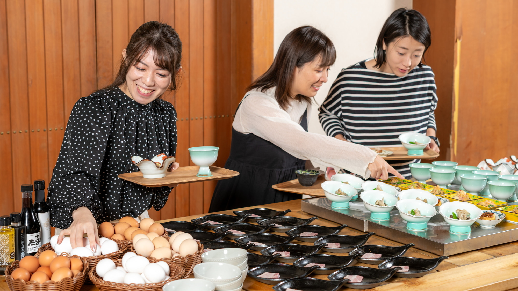《朝食》里山ビュッフェ 日光湯波など郷土料理など選べる小鉢