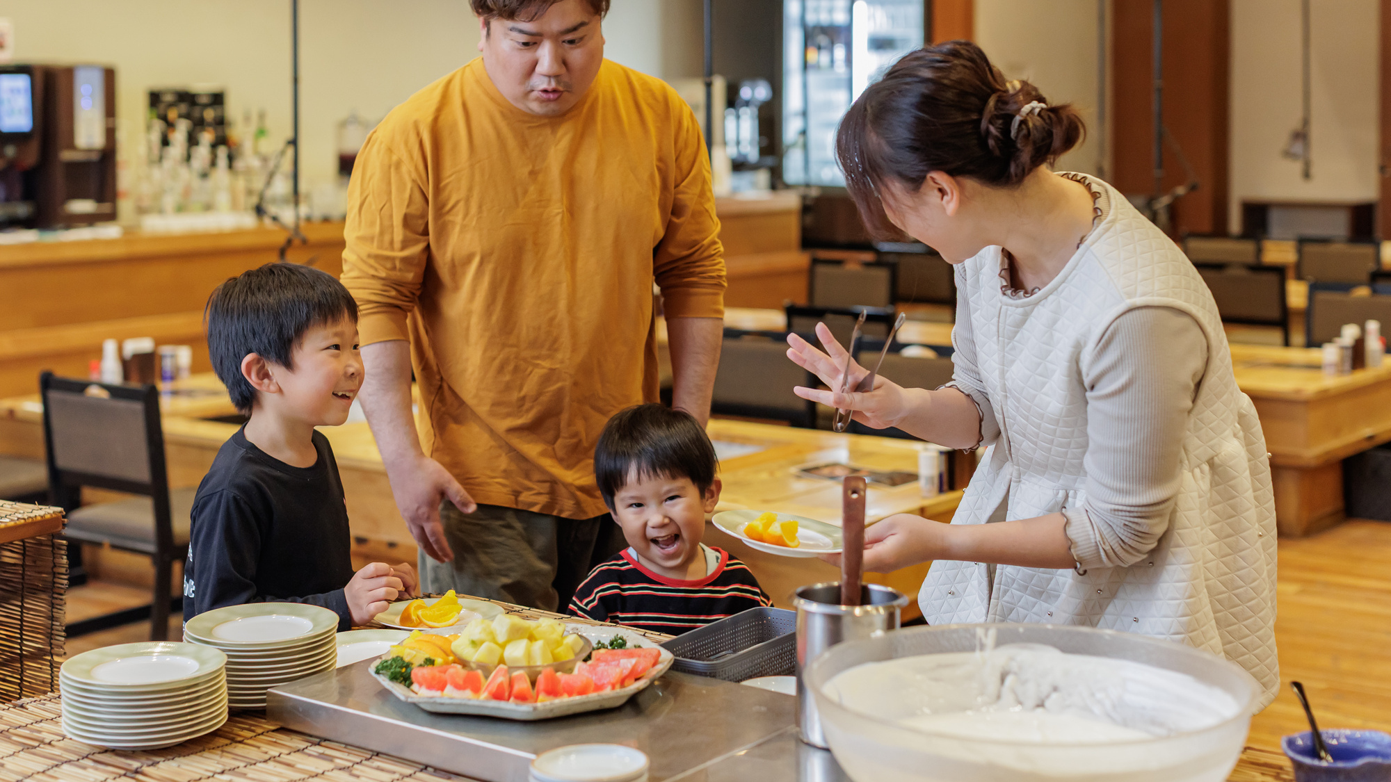 《朝食》フルーツヨーグルトもご用意しております♪