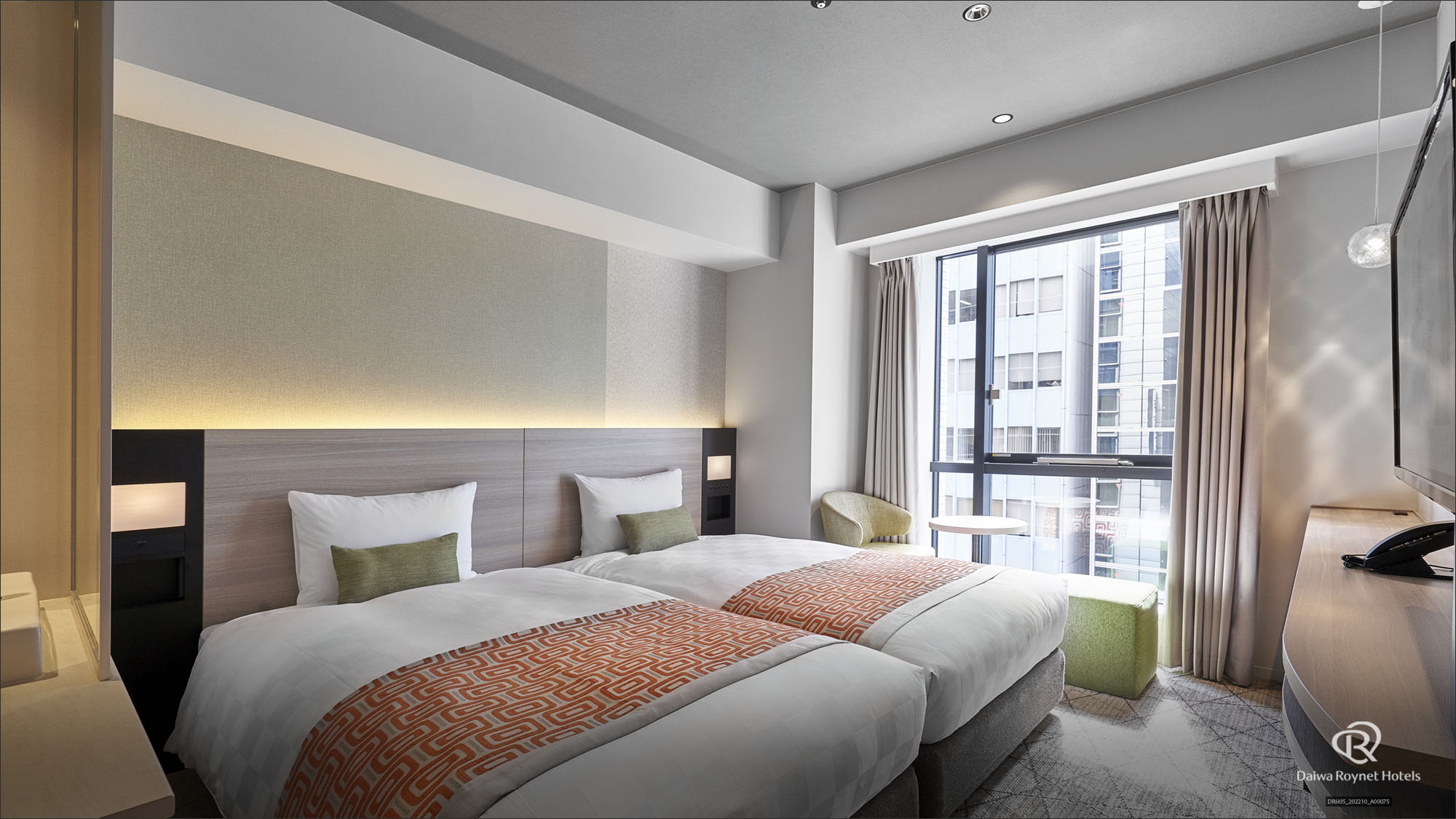 ハイウッドツイン