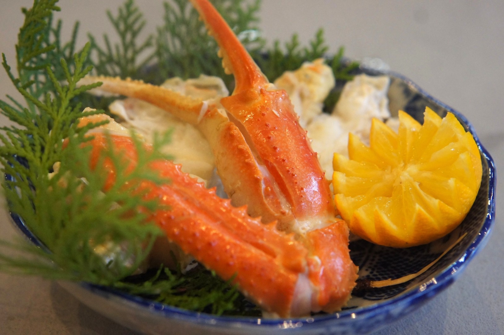 【冬季限定・プレミアム】活松葉蟹フルコース◎和食料理人が丁寧に仕立てる8品の蟹料理を堪能／1泊2食付