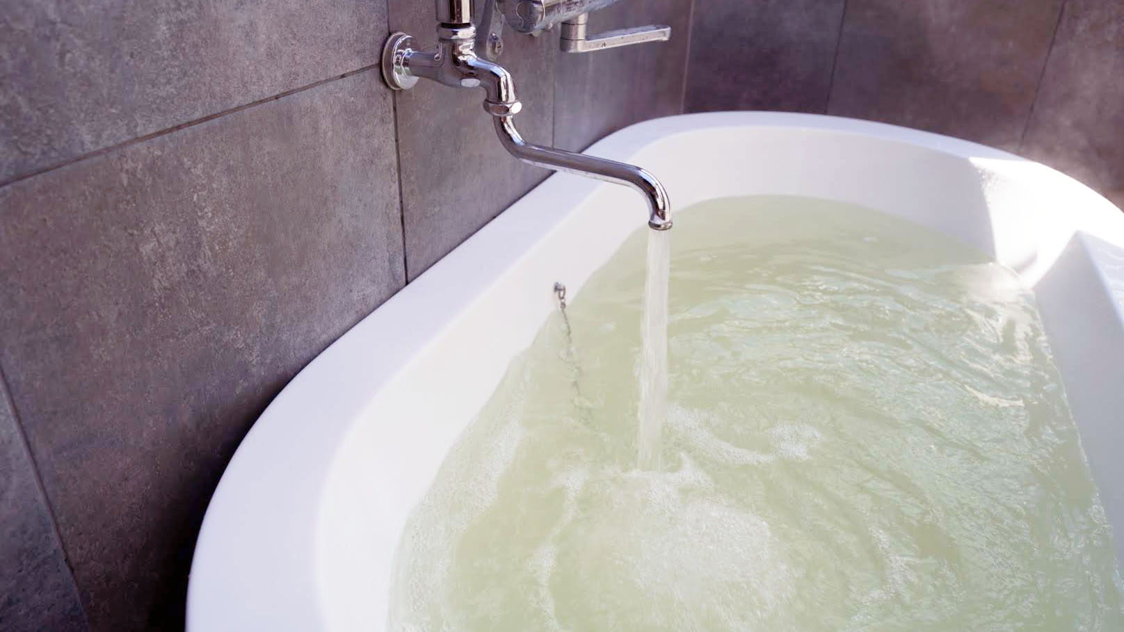 C・D 露天風呂源泉掛け流し温泉２