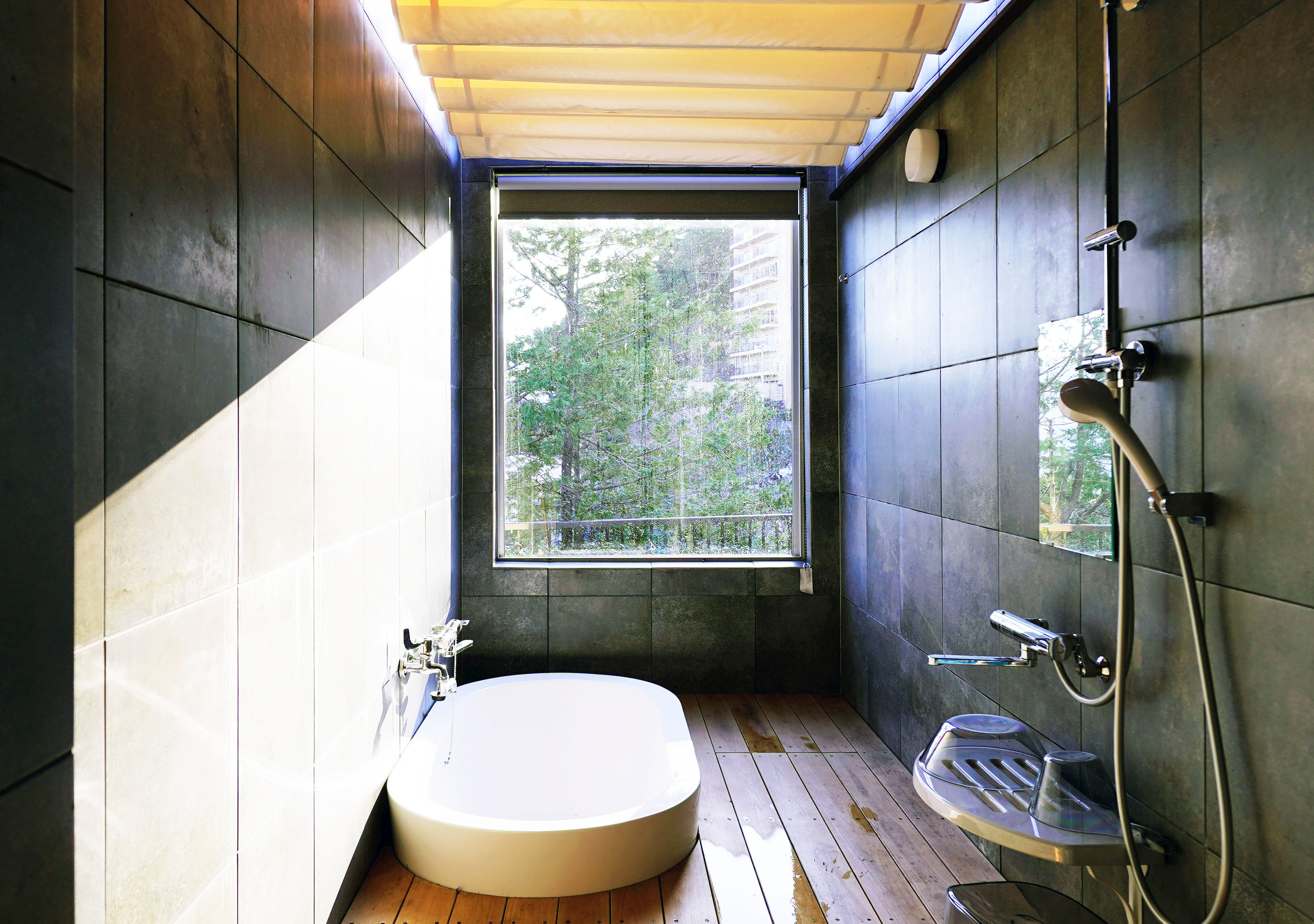 C部屋源泉掛け流し露天風呂