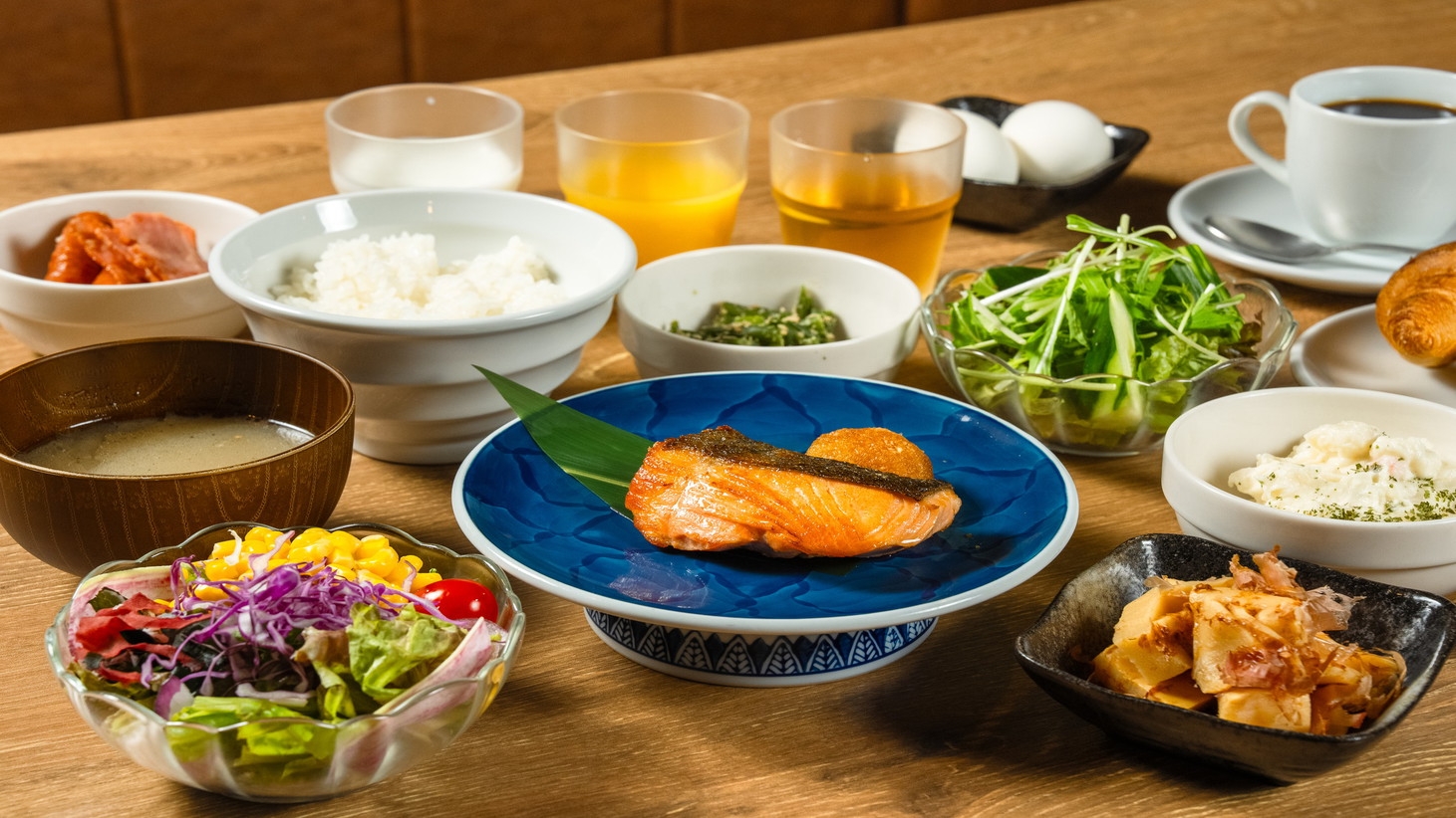 【楽天スーパーSALE】【朝食付き】「大国町駅」３番出口目の前！観光・ビジネスの拠点に最適♪