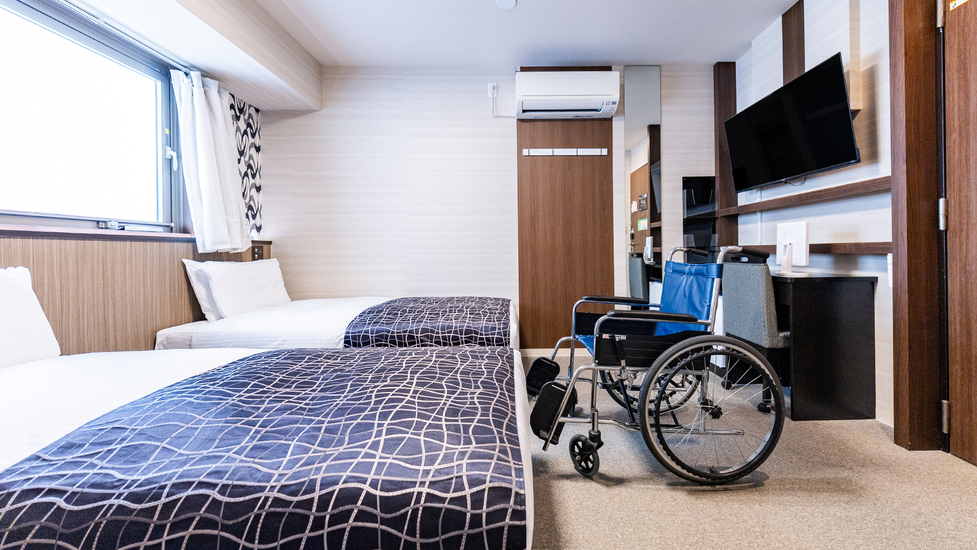 ユニバーサルツインルーム