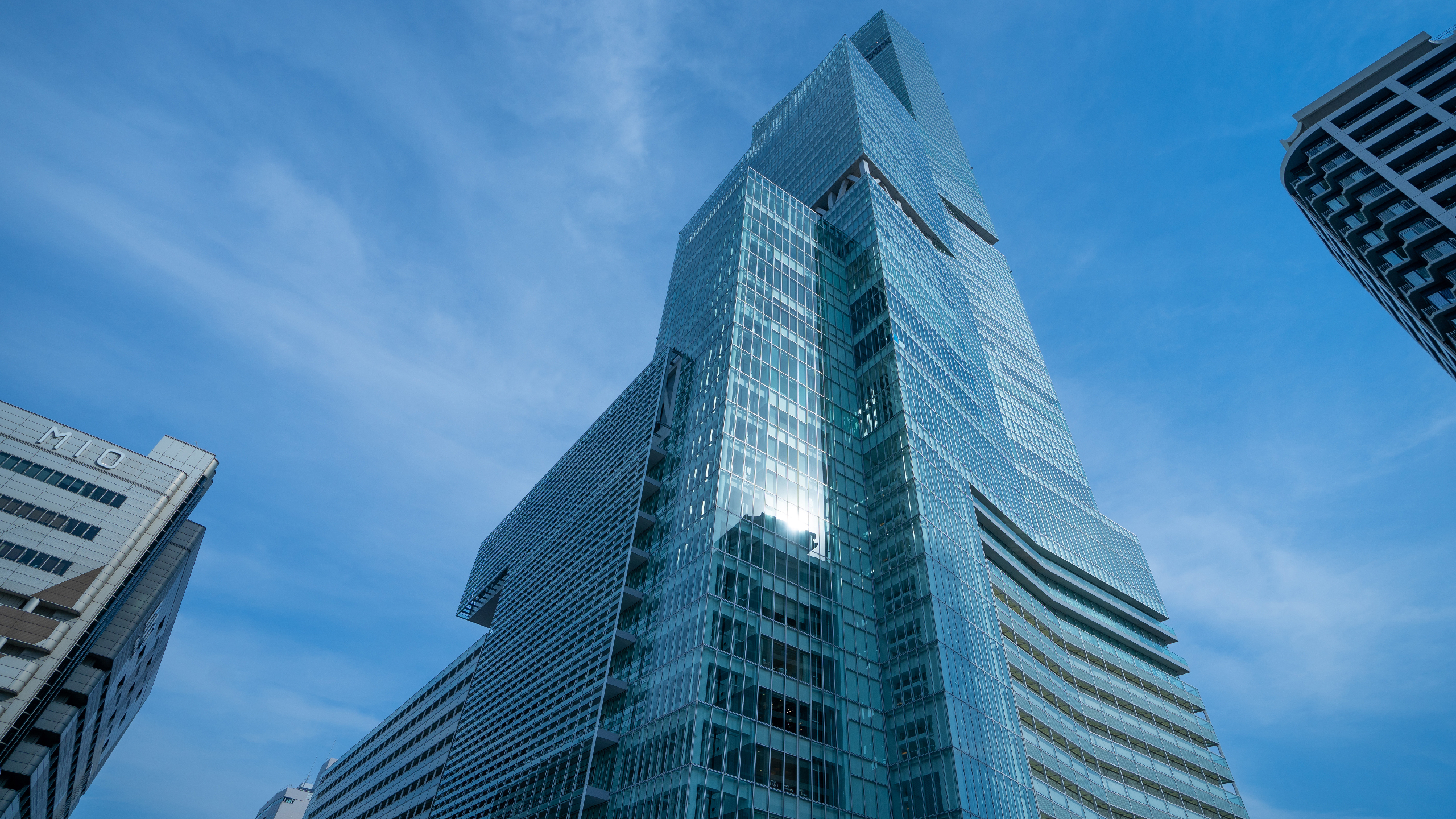 あべのハルカス（&copy;(公財)大阪観光局）