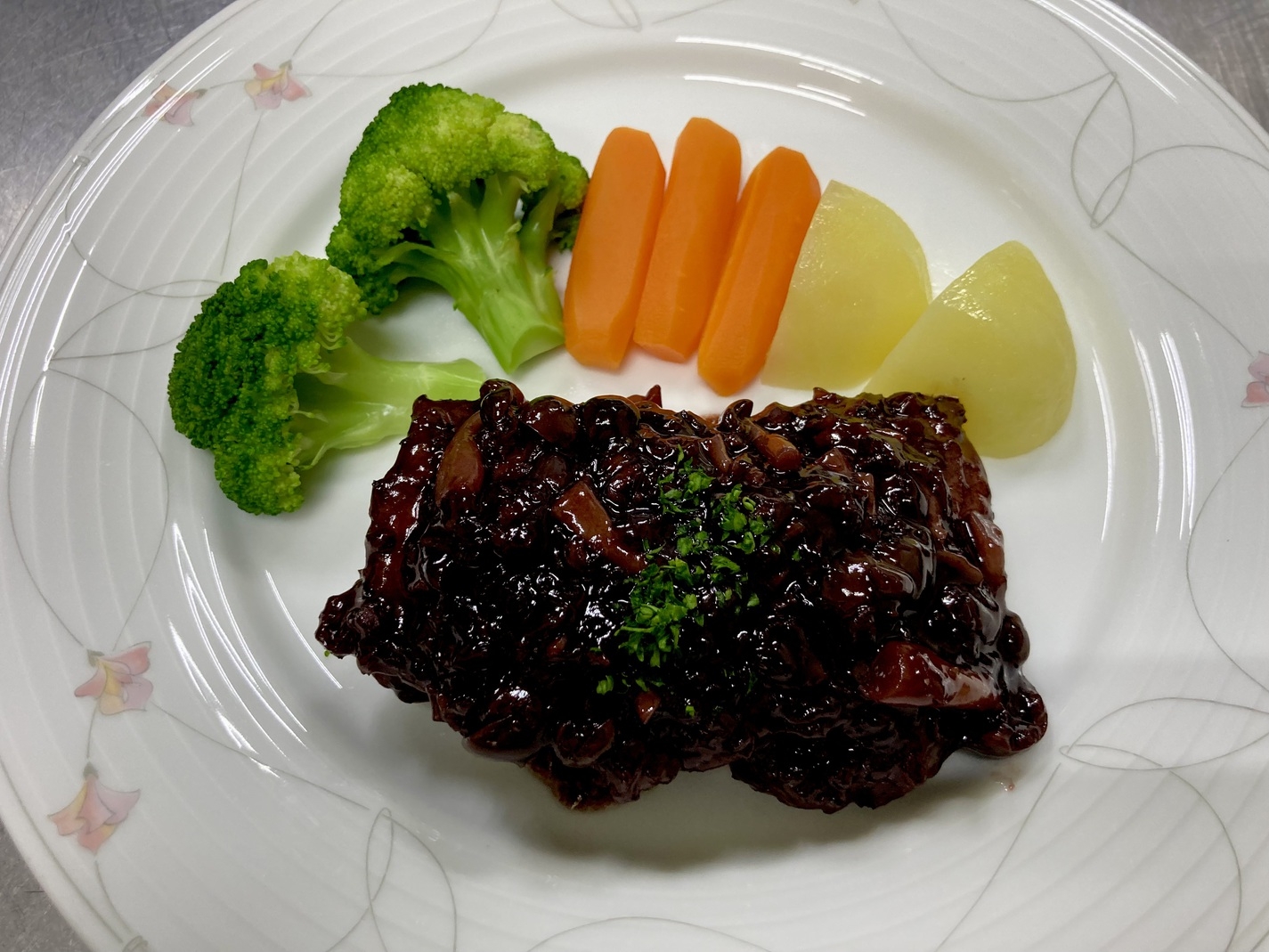 【楽天限定】牛ほほ肉の赤ワイン煮◆洋風フルコース◆静かな高原で過ごす大人の休日
