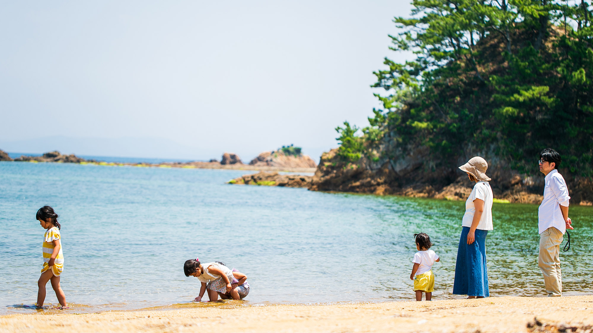 ・【周辺】小さなお子様も喜ぶ美しい海岸もございます。楽しい旅の思い出に訪れてみてはいかがでしょうか