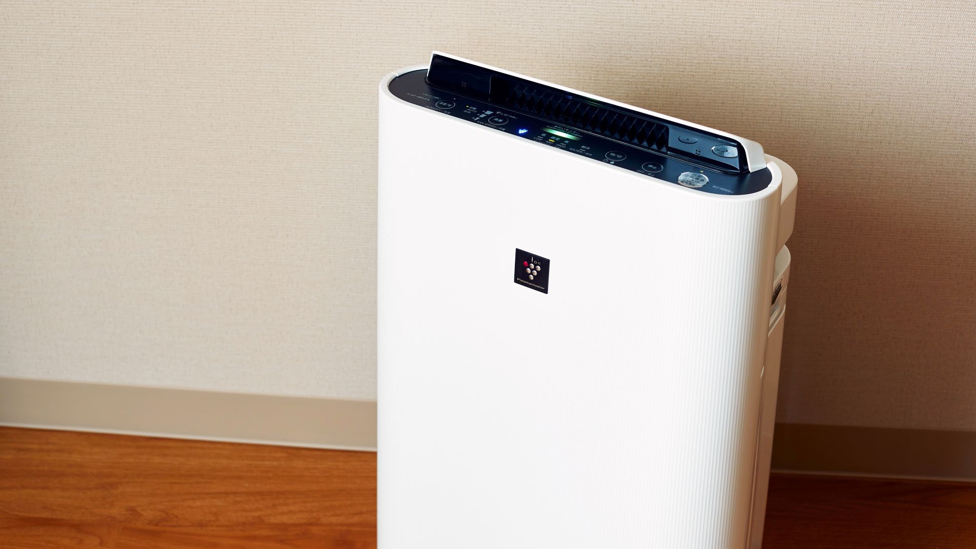 加湿機能付空気清浄機（プラズマクラスター搭載）をすべての客室に標準装備。
