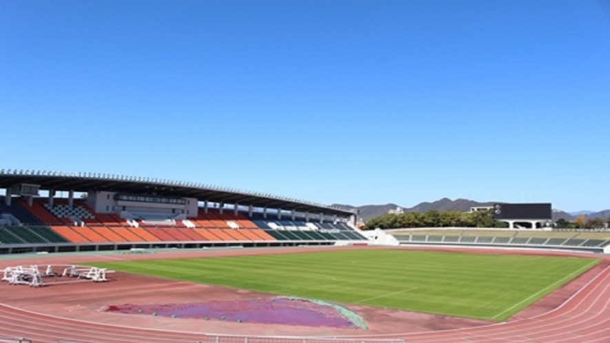 ■岐阜メモリアルセンター長良川陸上競技場