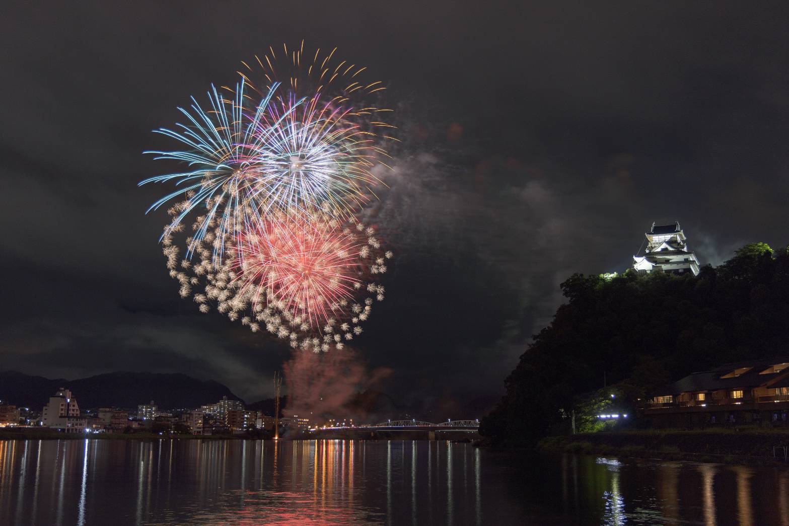 ロングラン花火イメージ2