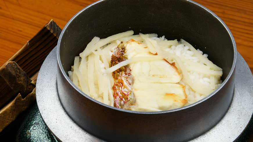【料理長おすすめ】天草美味饗宴会席プラン《夕食個室》(伊勢・天然魚・鮑)〈家族湯付き〉