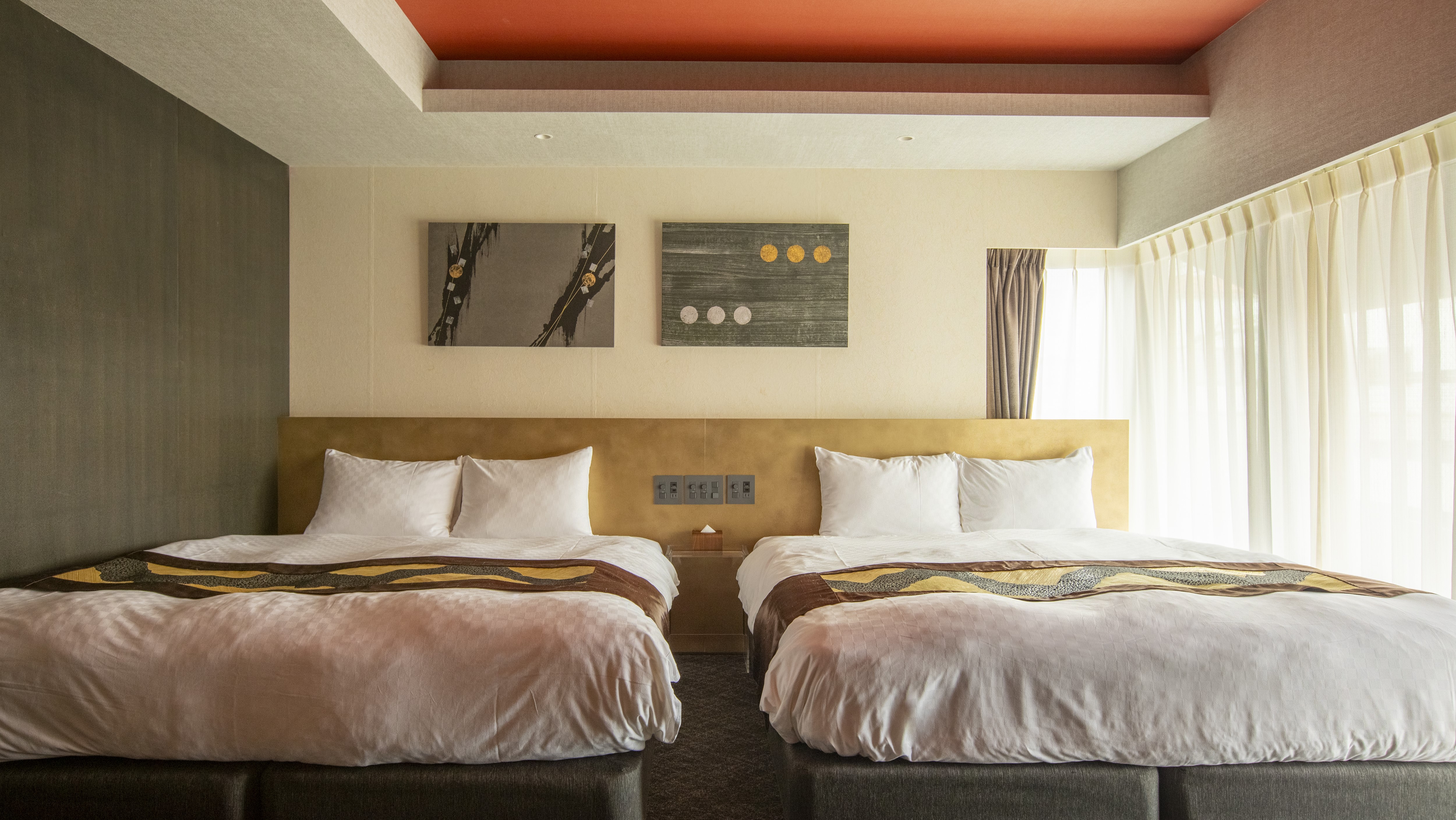 風の間（月見の湯）